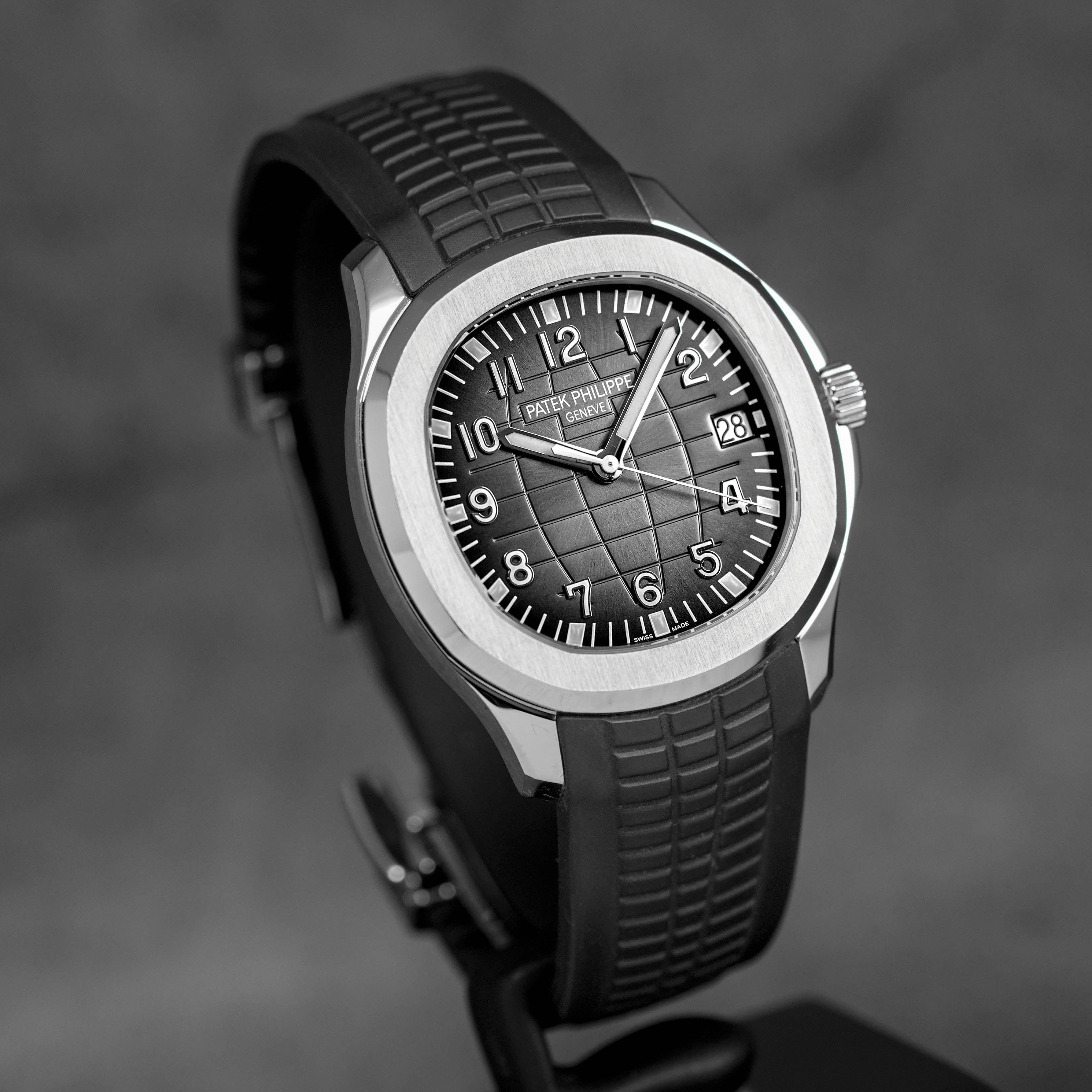 Harga Patek Philippe Aquanaut 5167a