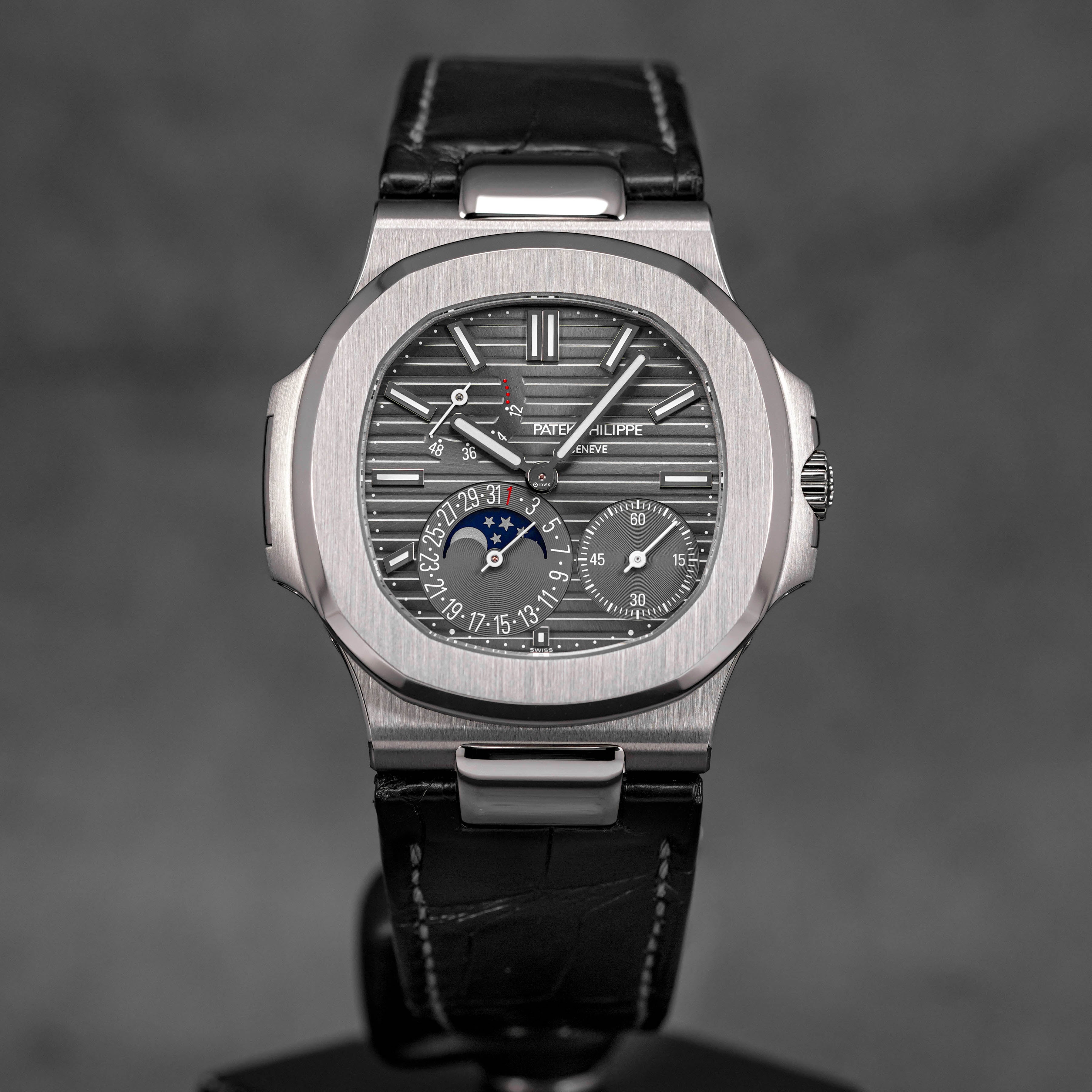 Harga Patek Philippe Nautilus 5712G