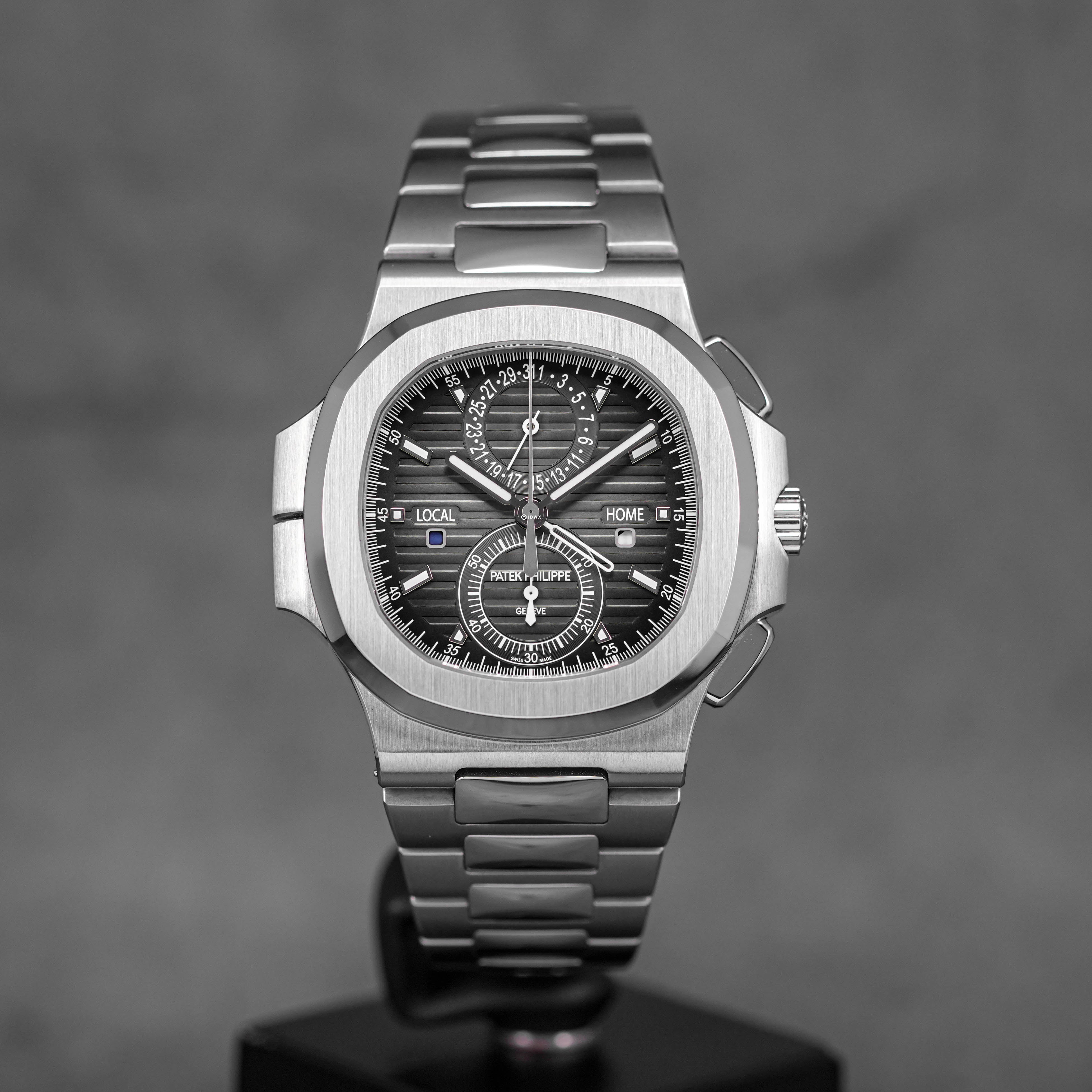 Harga Patek Philippe Nautilus 5990/1A