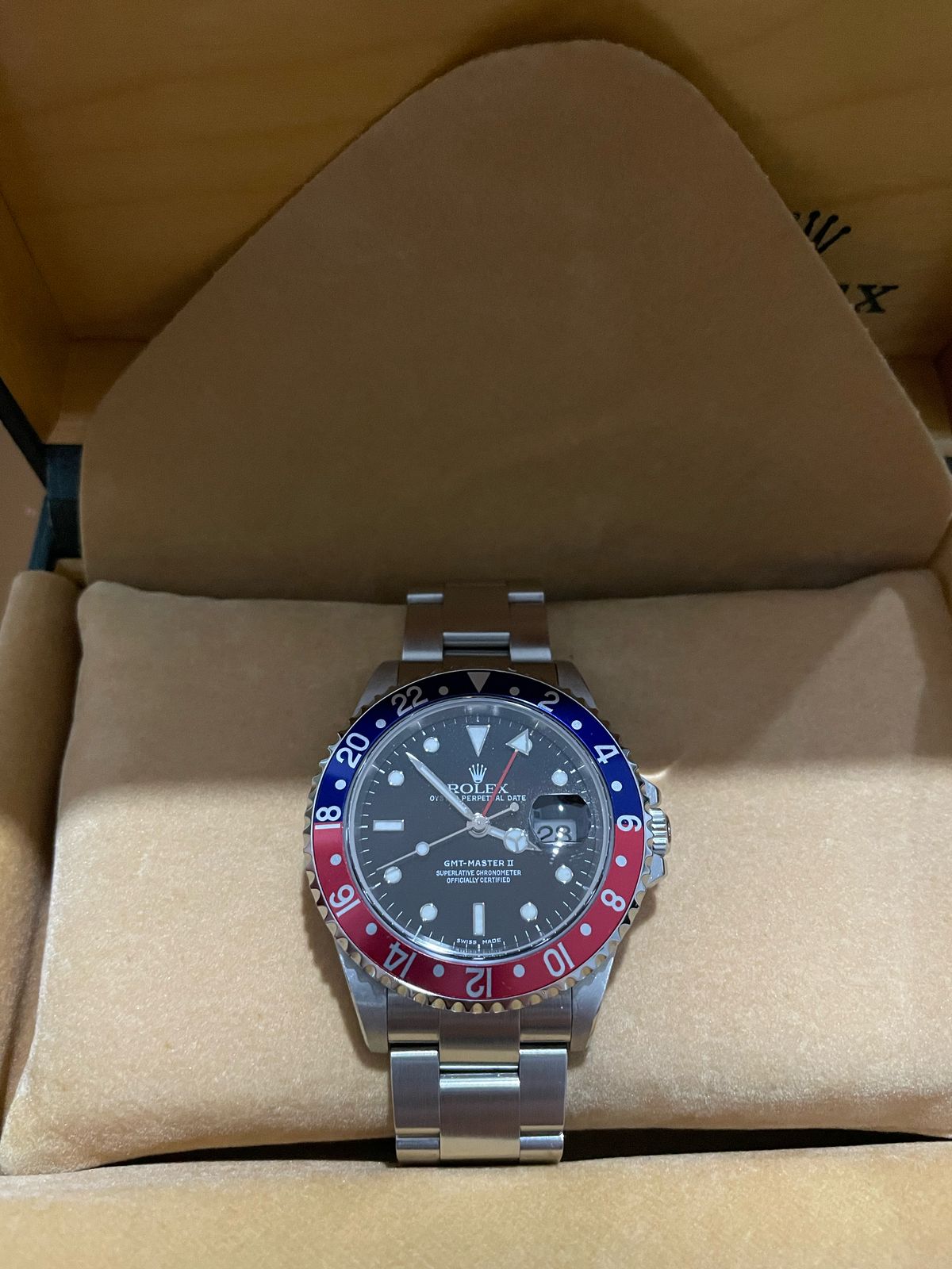 GMT MASTER-II PEPSI 16710 'P SERIES' (2000)