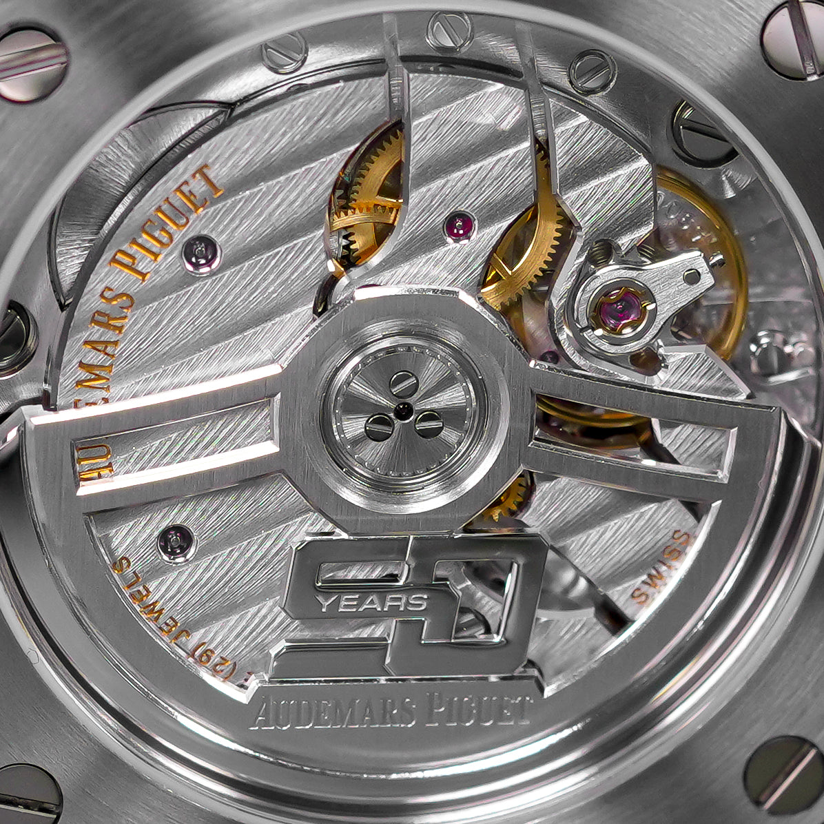 ROYAL OAK 15550ST 50TH ANNIVERSARY 37MM WHITE DIAL (2022)