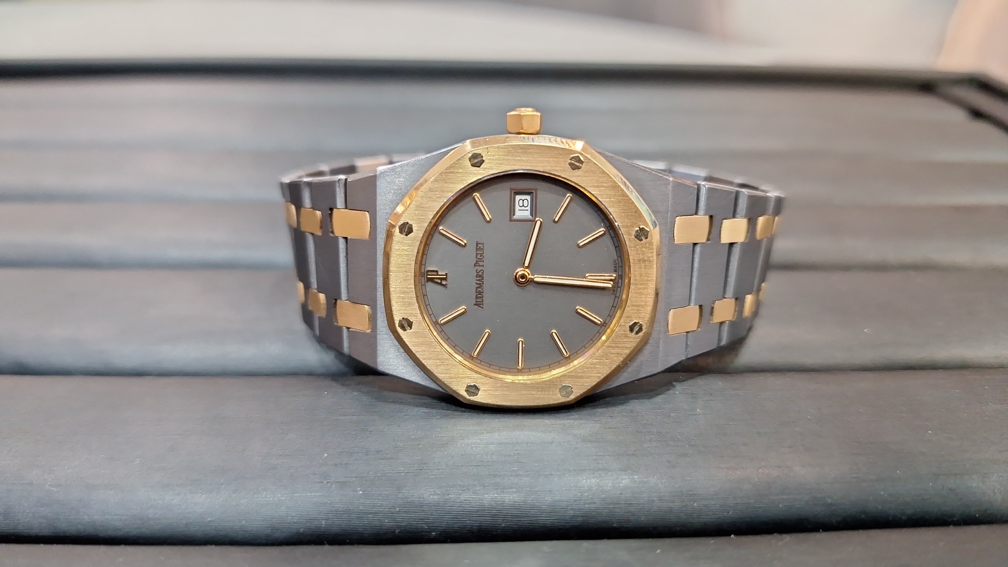ROYAL OAK 33MM TWOTONE ROSEGOLD 'TANTALUM' QUARTZ (WATCH ONLY)