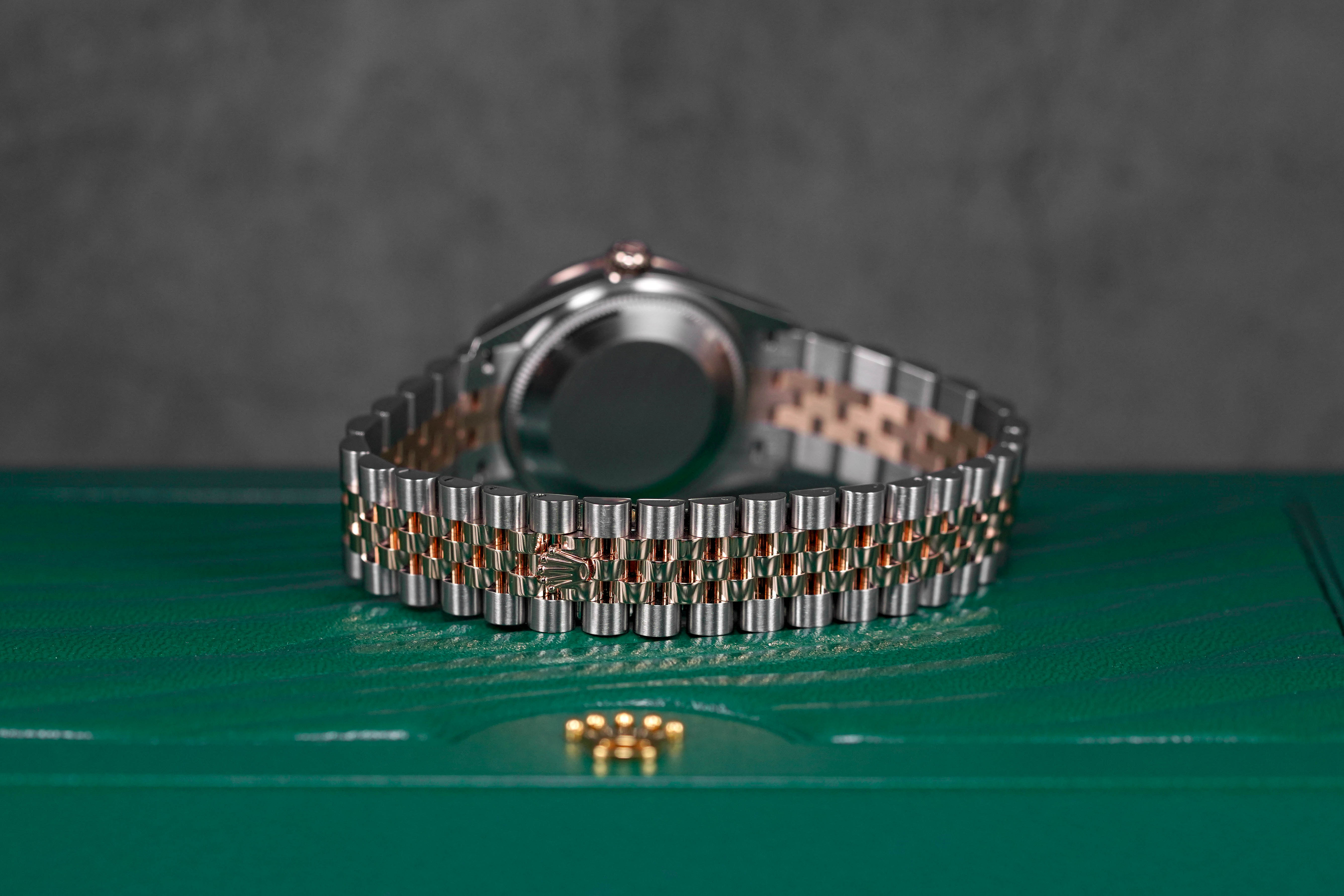 DATEJUST 31MM TWOTONE ROSEGOLD SILVER DIAMOND DIAL DIAMOND BEZEL (2024)