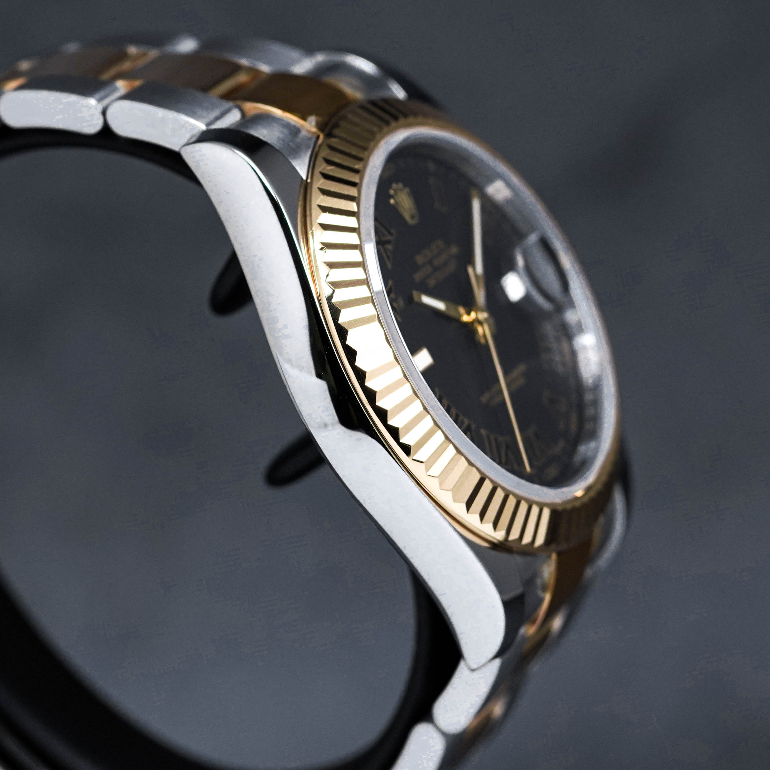DATEJUST II TWOTONE YELLOWGOLD BLACK ROMAN DIAL (2018)