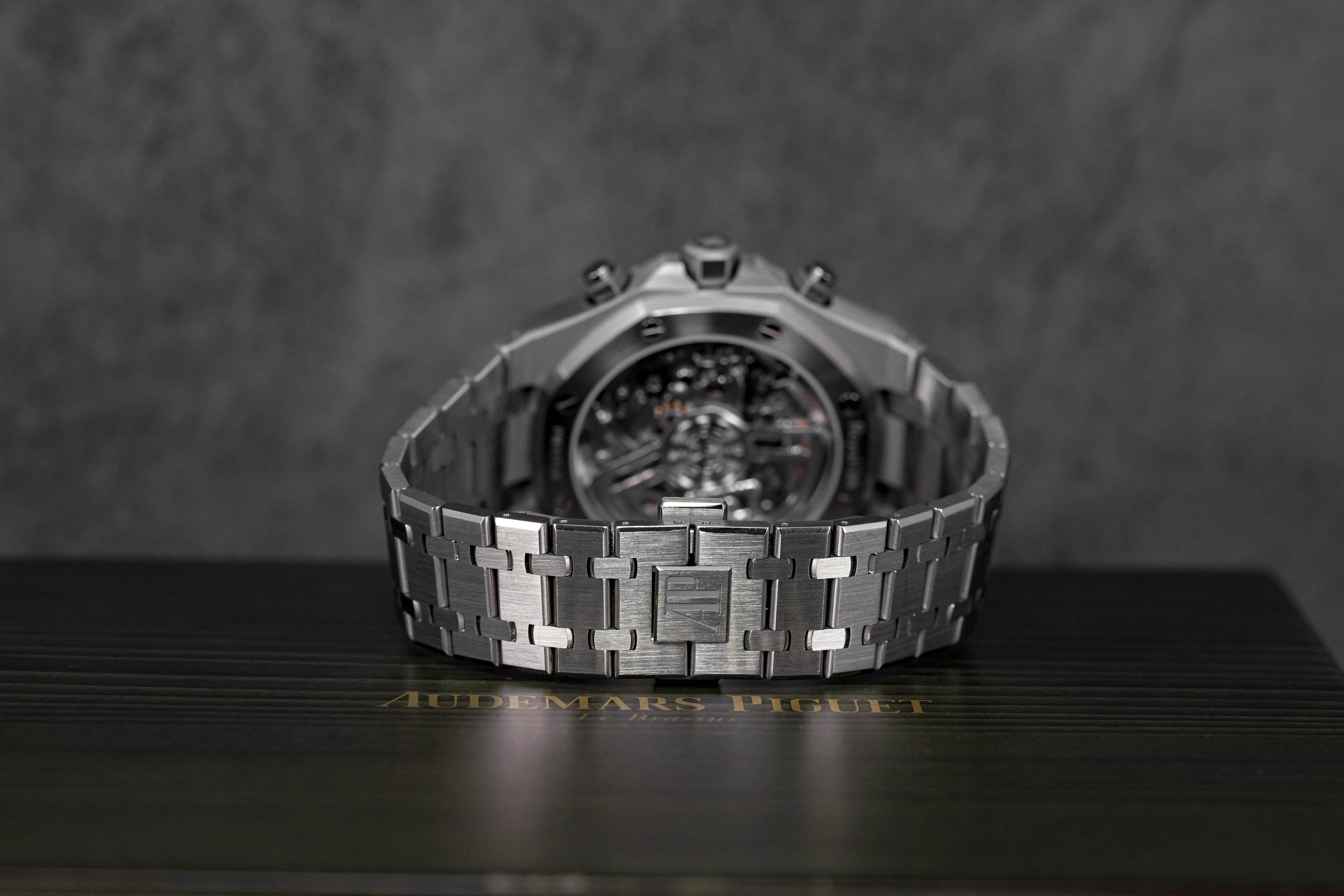 ROYAL OAK CHRONOGRAPH 41MM '50TH ANNIVERSARY' BLACK DIAL (2022)