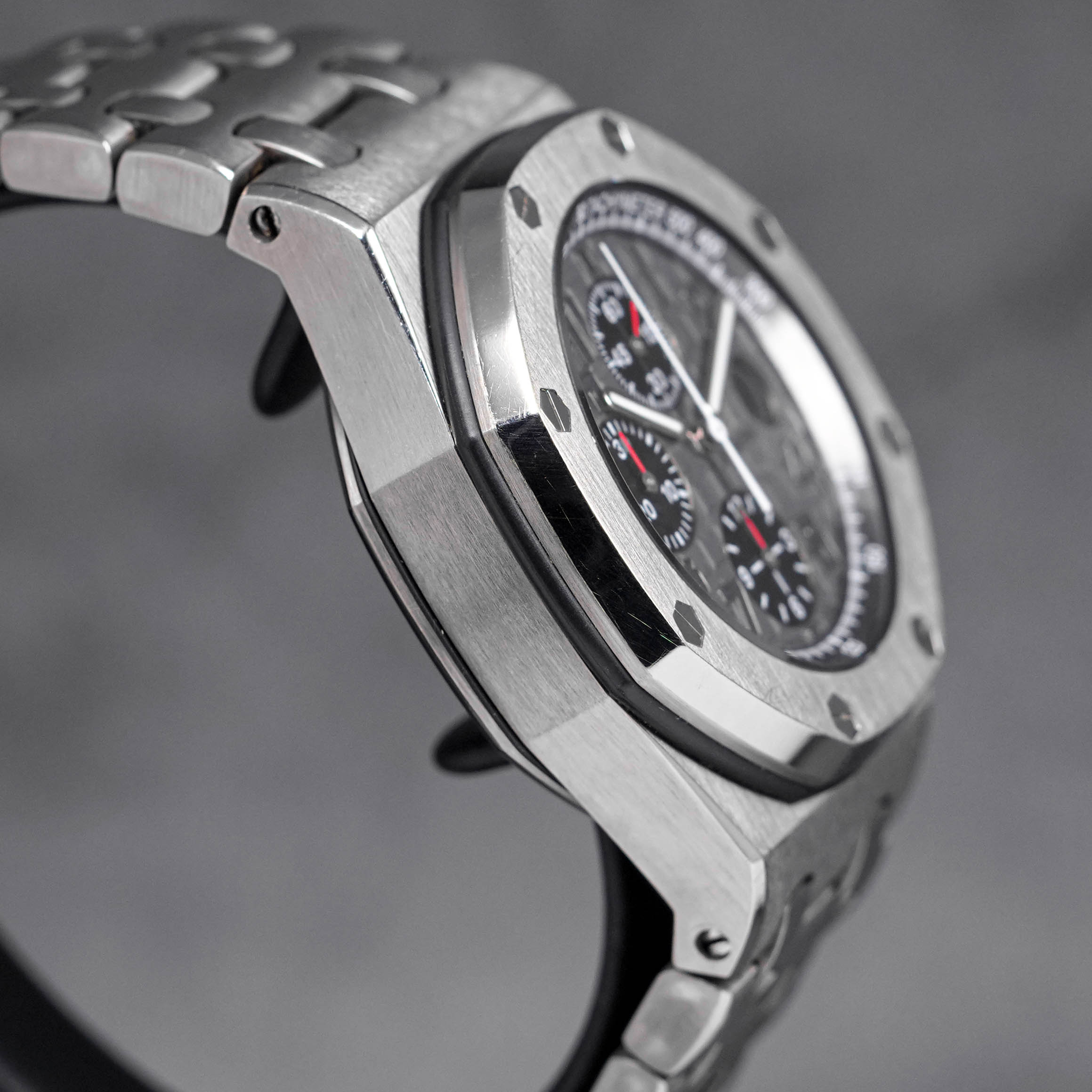 ROYAL OAK OFFSHORE CHRONOGRAPH 42MM TITANIUM GREY DIAL 'H SERIES' (WATCH ONLY - CIRCA 2011)