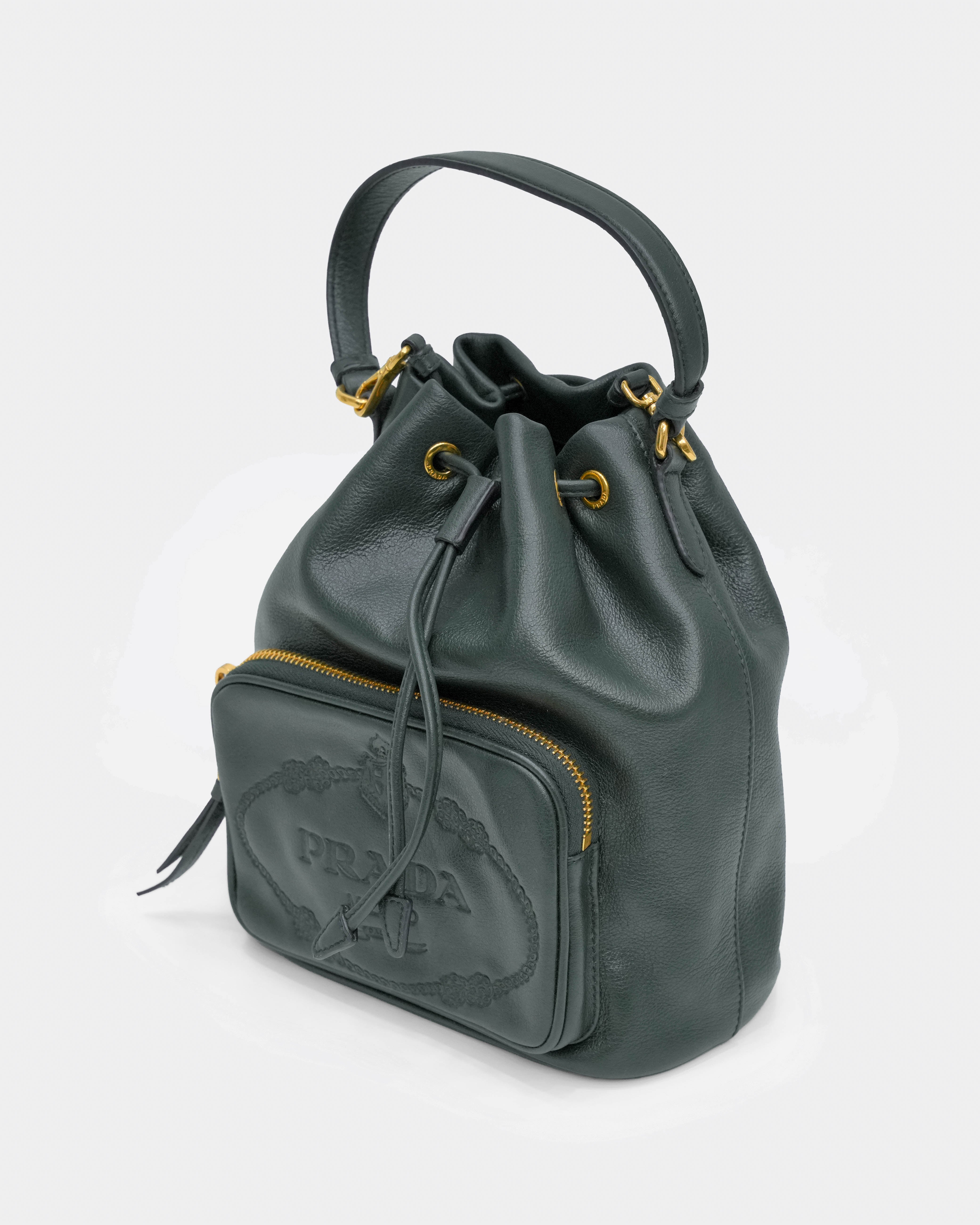 DRAWSTRING BUCKET BAG GREEN