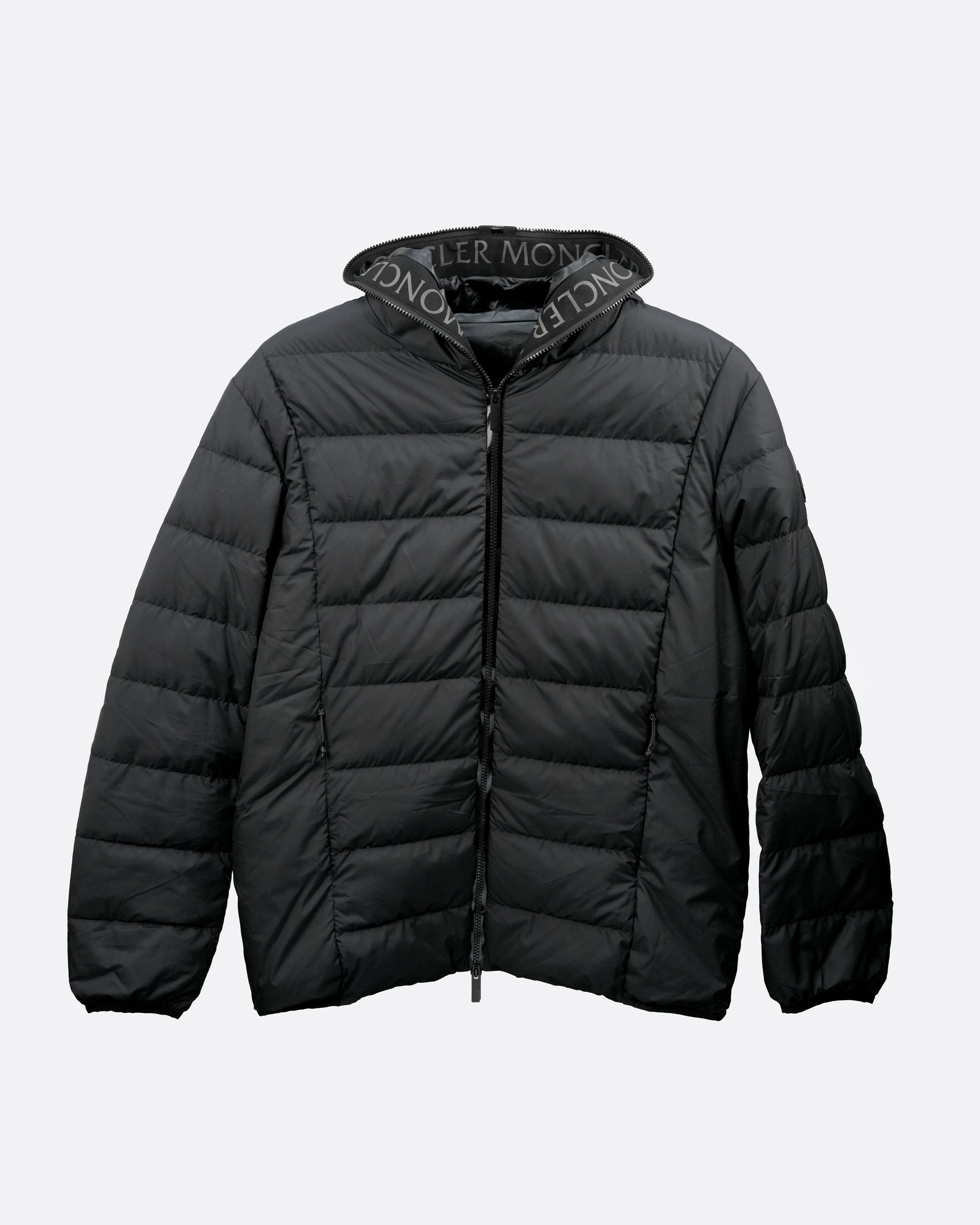 DOWN JACKET SIZE 3 BLACK