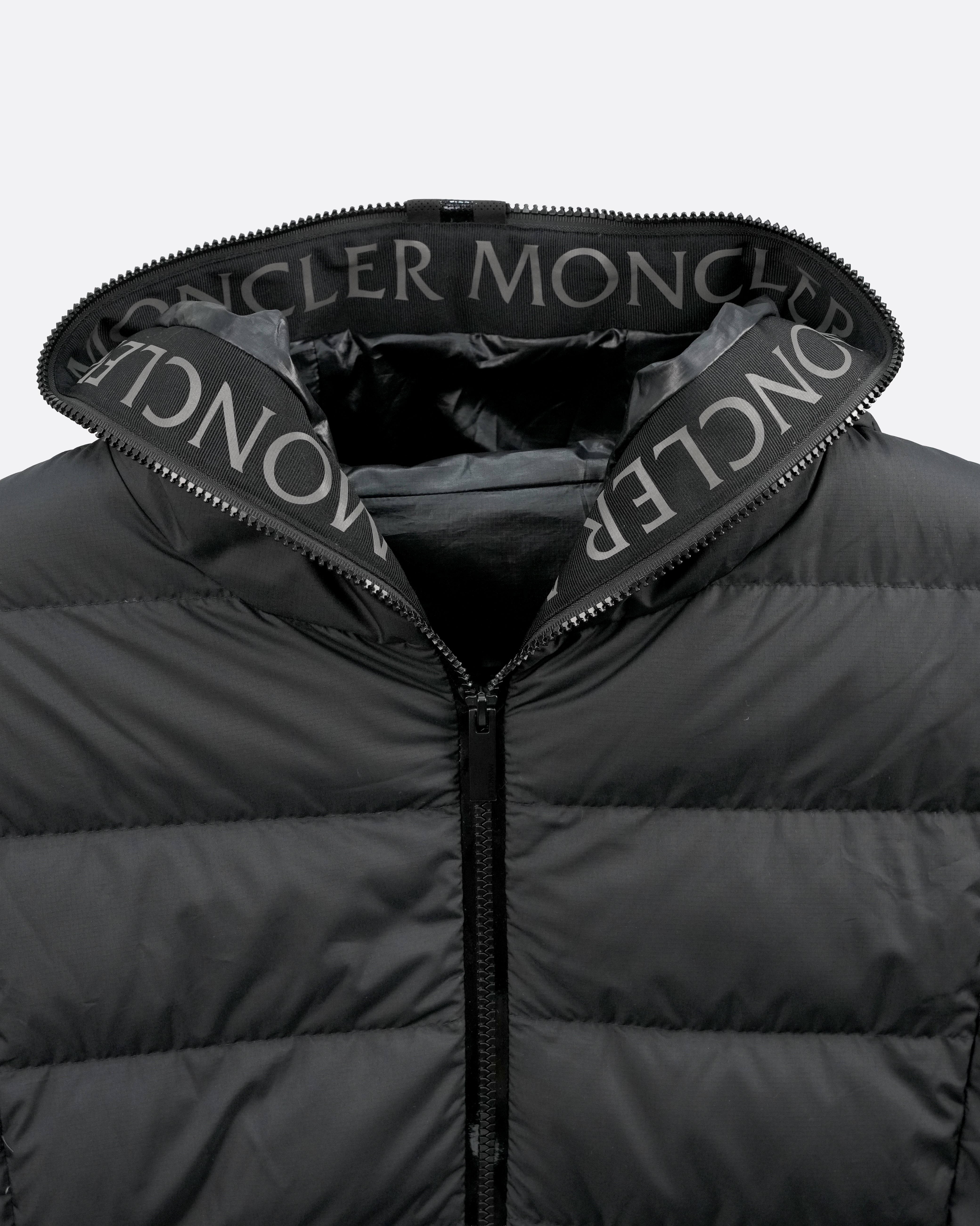 DOWN JACKET SIZE 3 BLACK