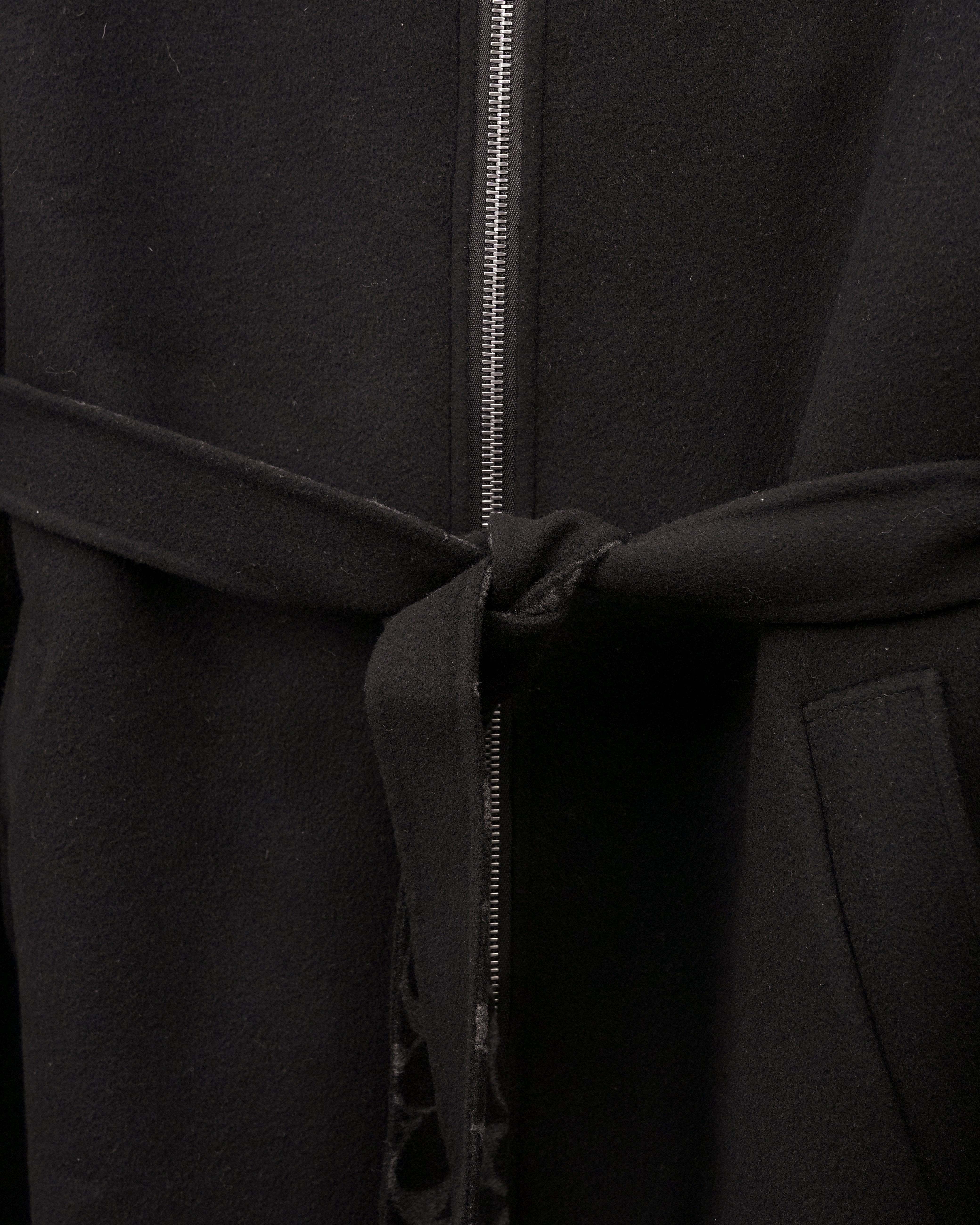 SIGNATURE WOOL PONCHO SIZE M/L BLACK CAPE