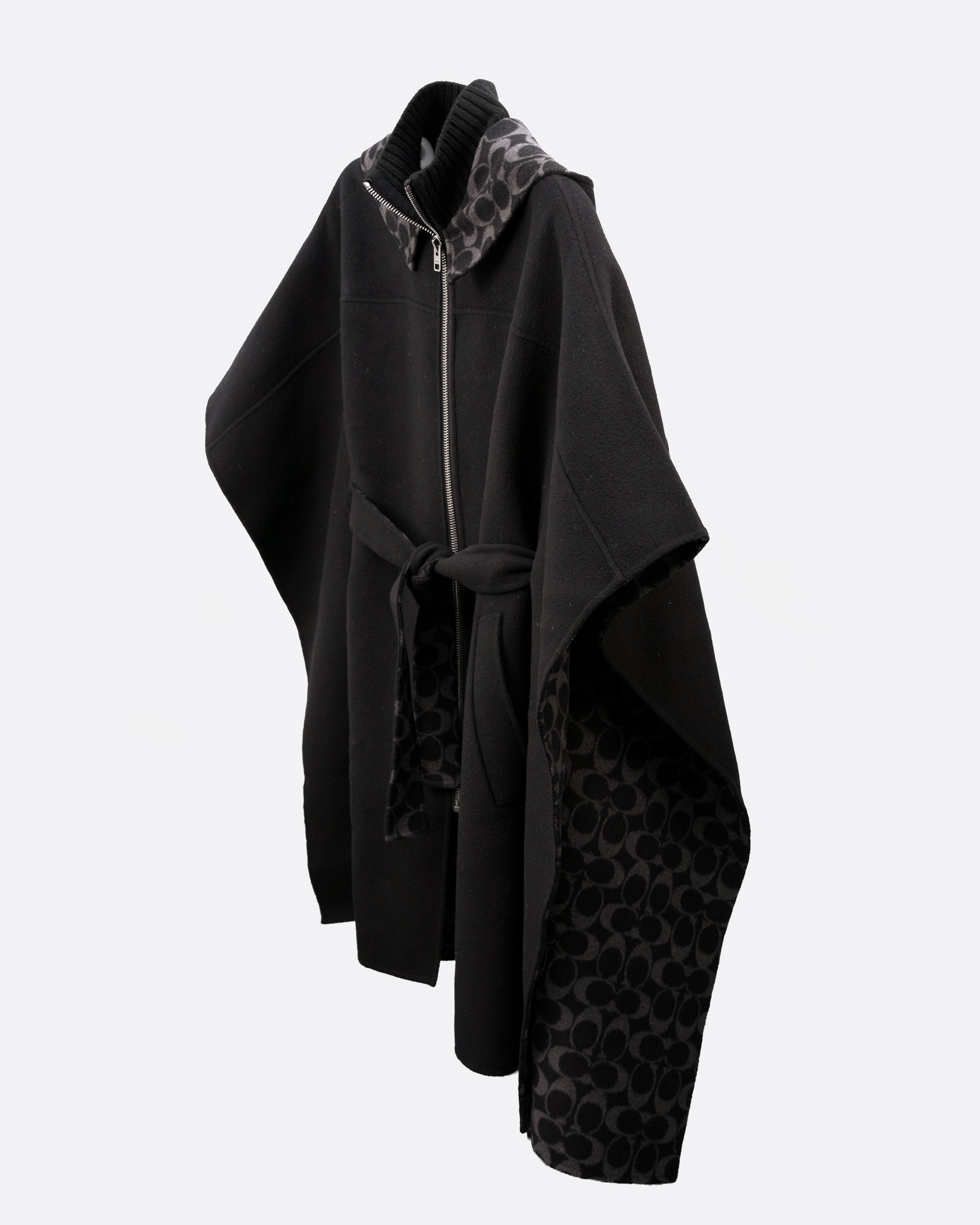 SIGNATURE WOOL PONCHO SIZE M/L BLACK CAPE