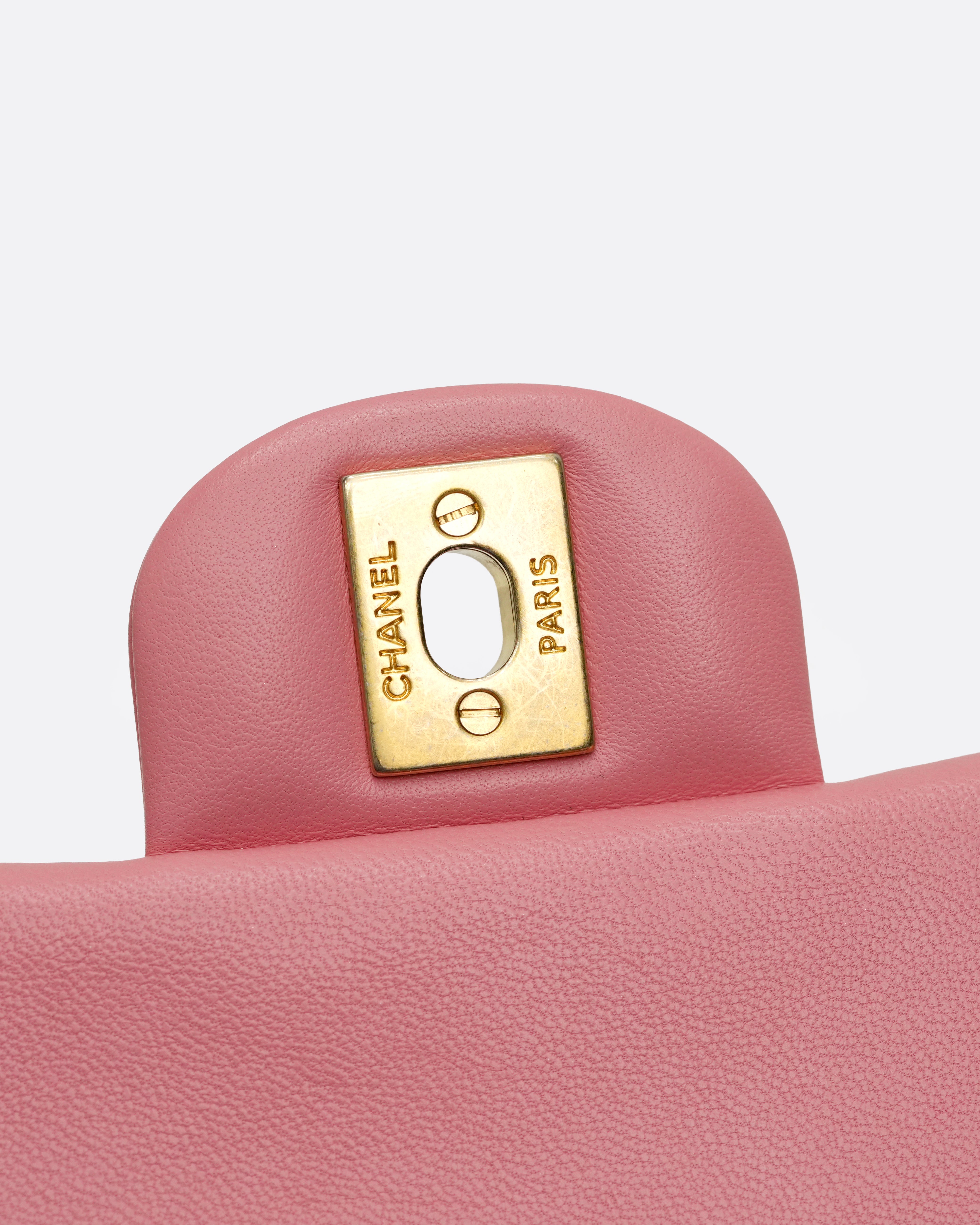 CLASSIC FLAP BAG PINK LAMBSKIN
