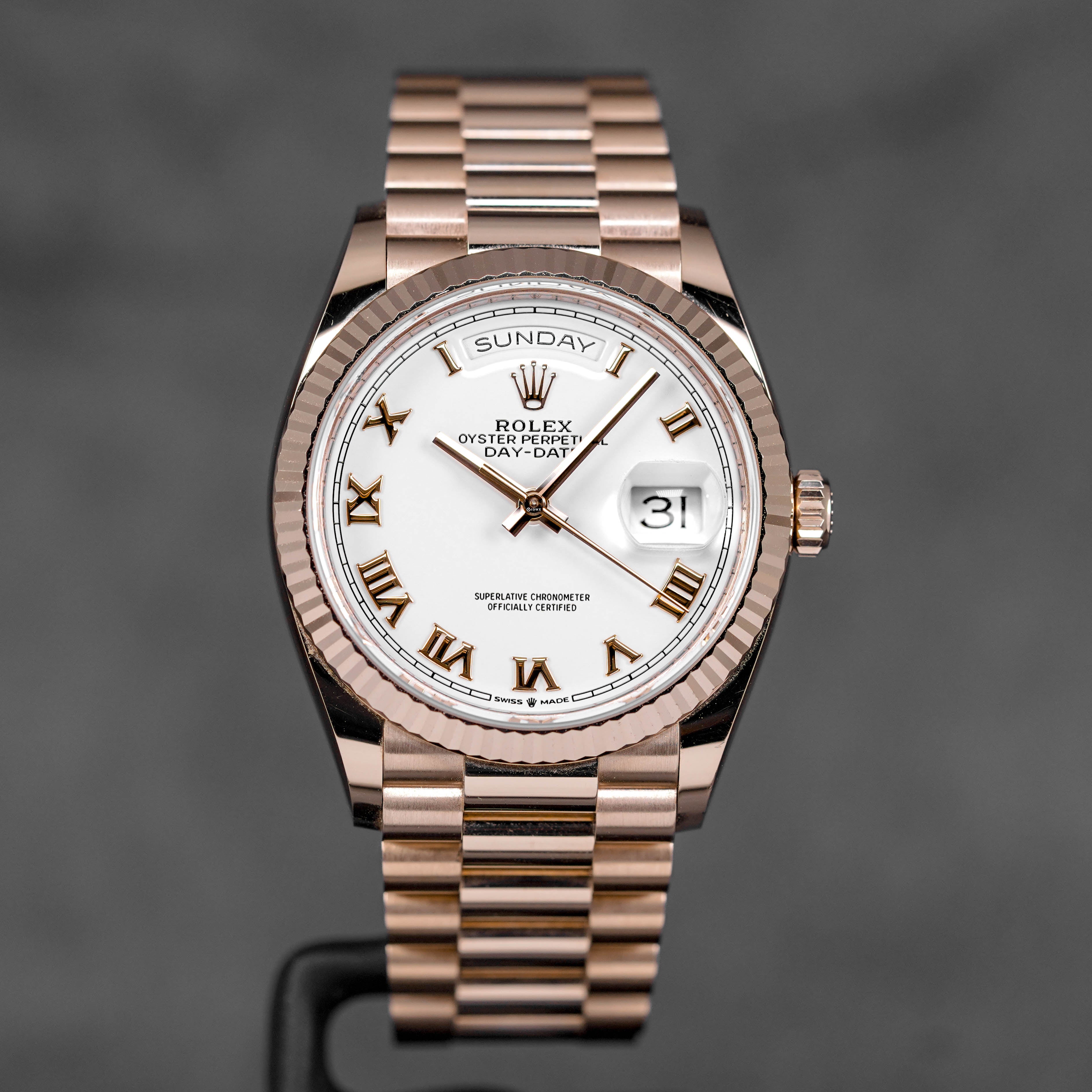 Harga Rolex Daydate White Roman Indonesia
