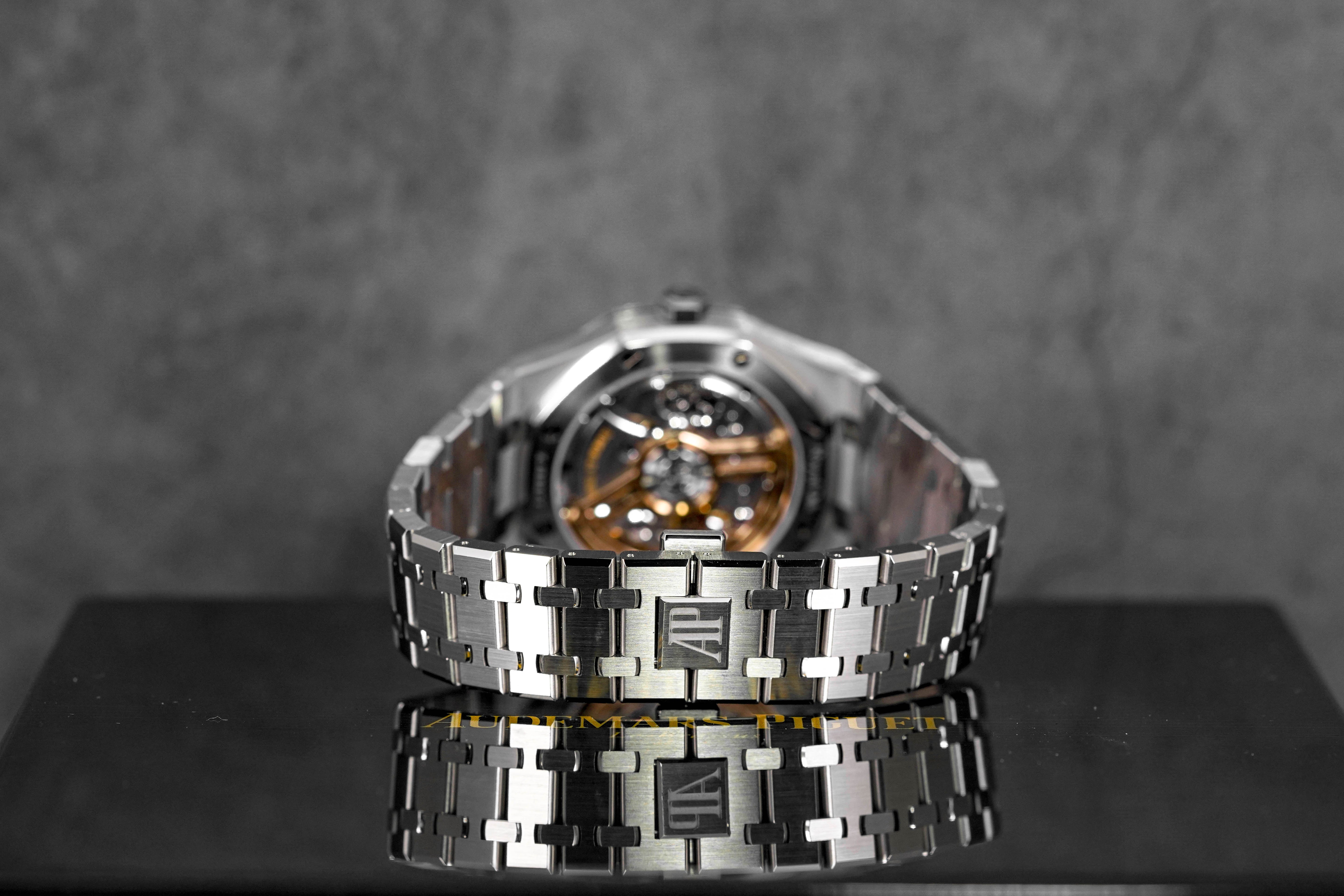 Harga Royal Oak 15500 Blue