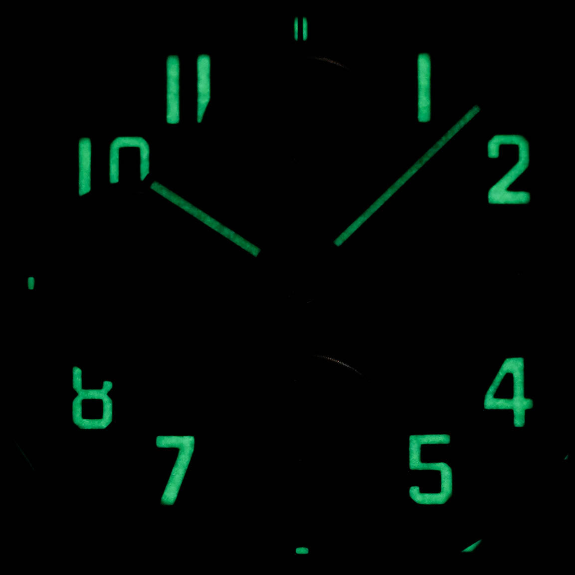 Royal Oak Offshore Black Red