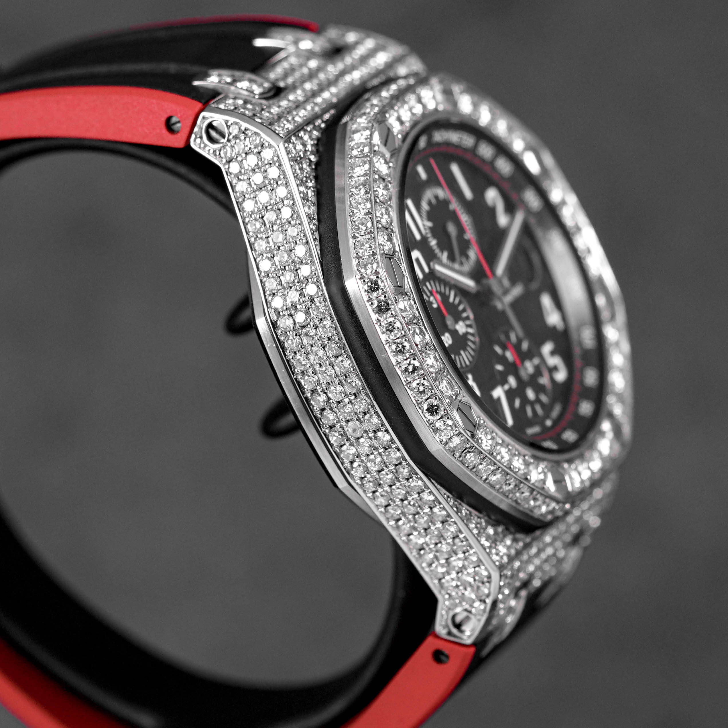 Royal Oak Offshore Black Red