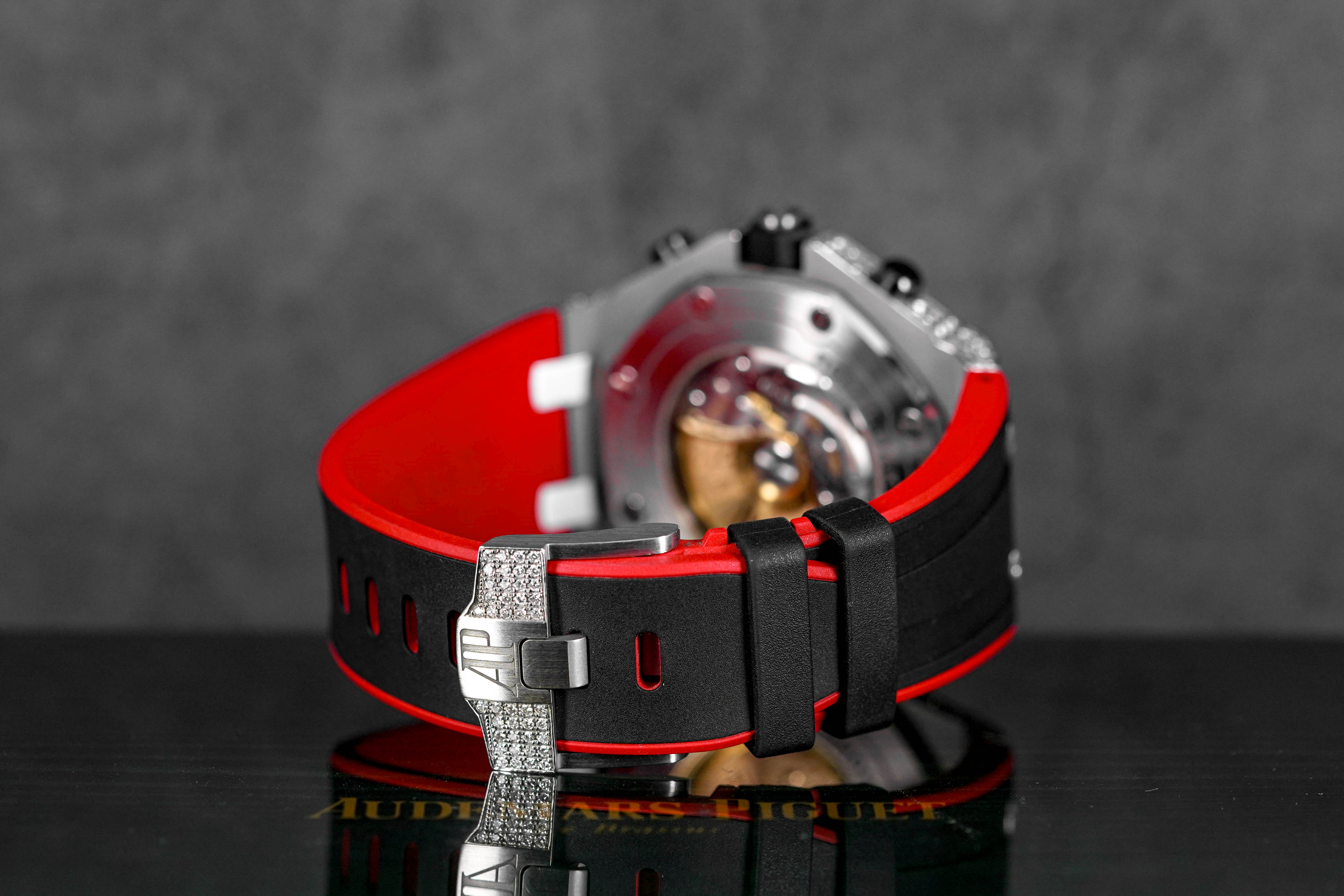 Royal Oak Offshore Black Red