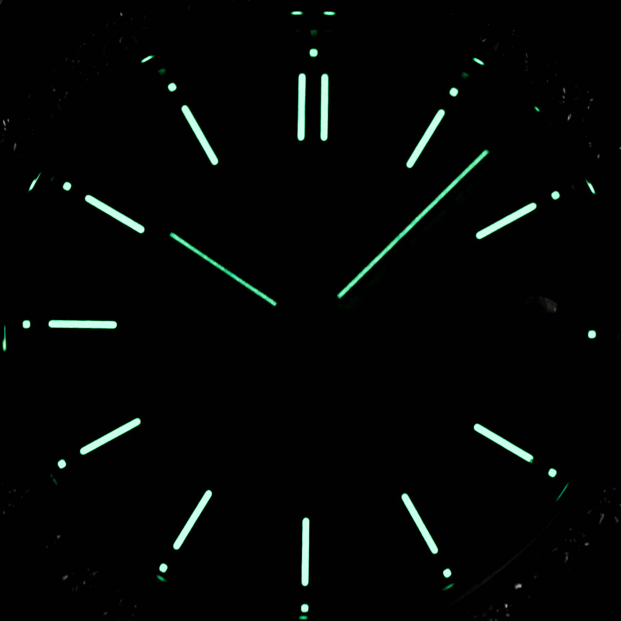 ROYAL OAK OFFSHORE LADY 37MM WHITE DIAL DIAMOND BEZEL (2016)