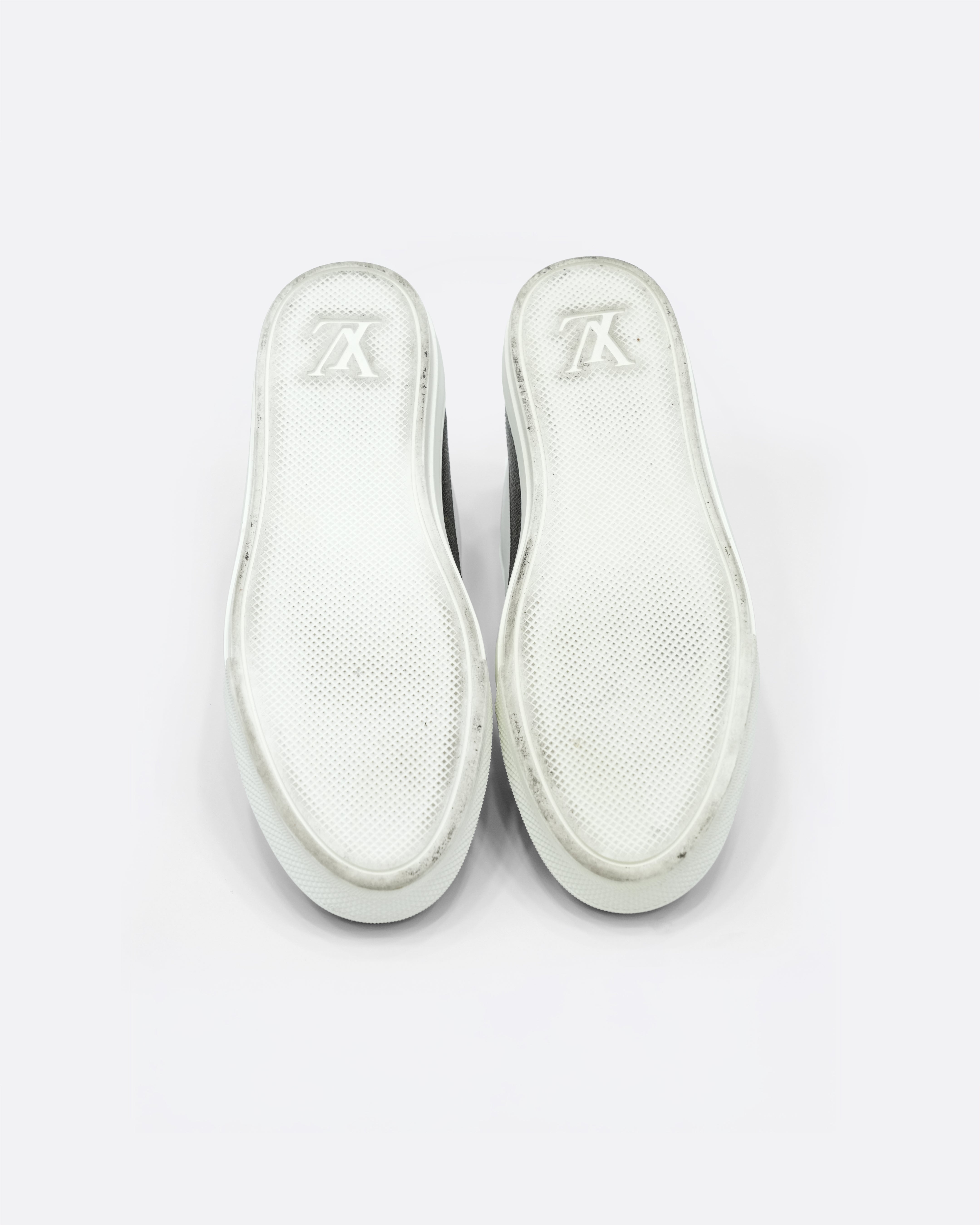 STELLAR SNEAKERS WHITE WITH MONOGRAM DETAIL - SIZE 41