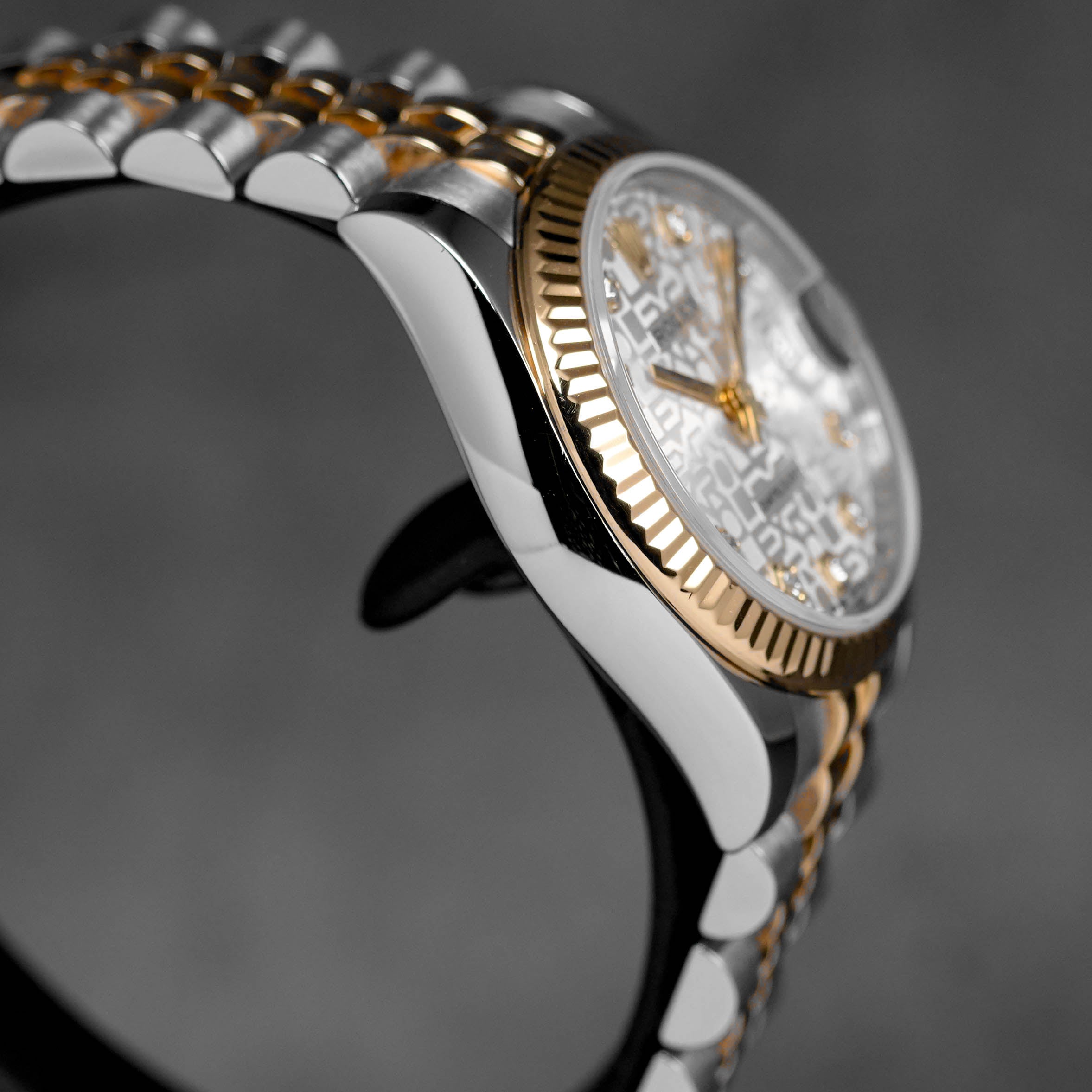 Silver Computerized Diamond