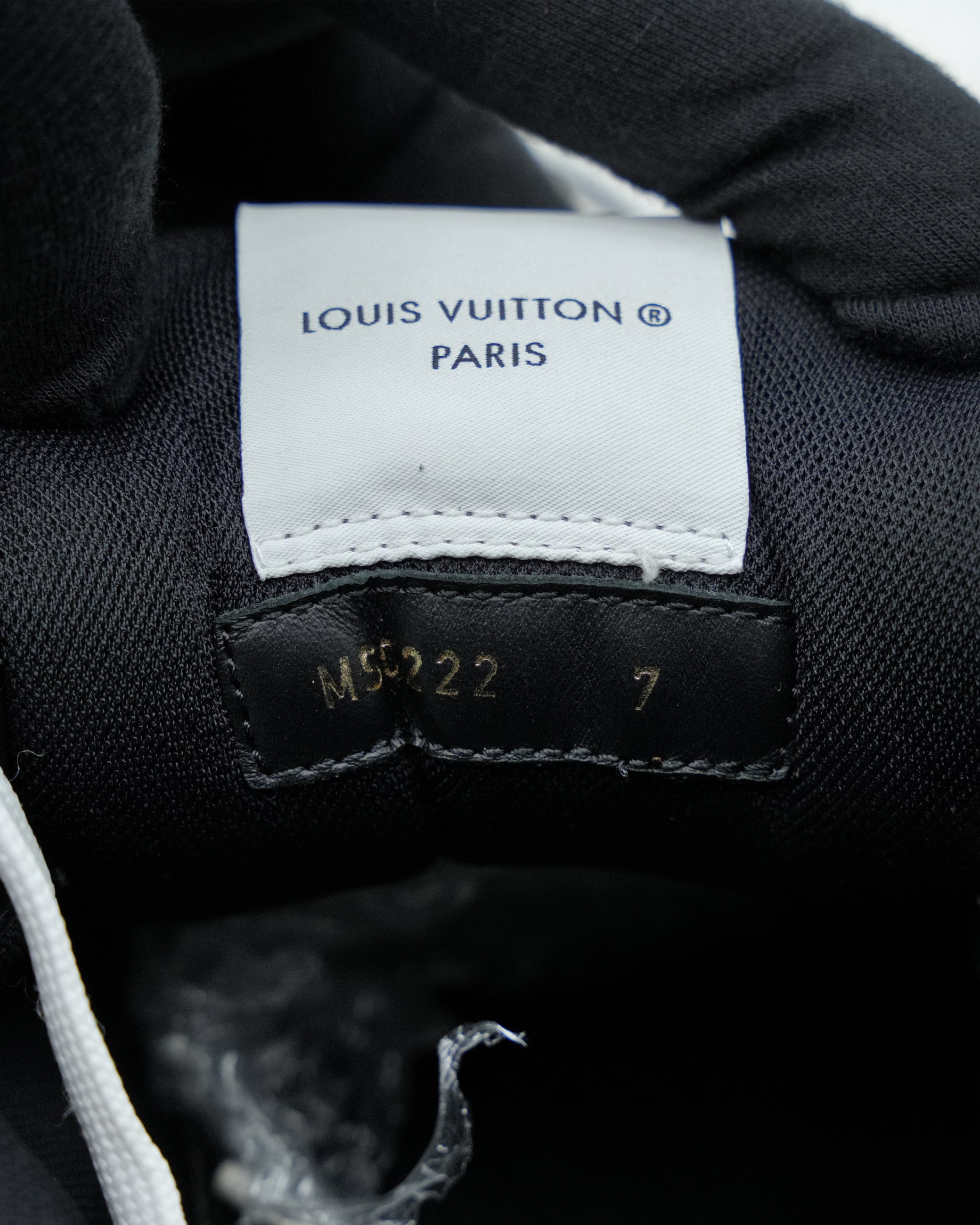 TRAINER SNEAKERS BLACK MONOGRAM SIZE 7