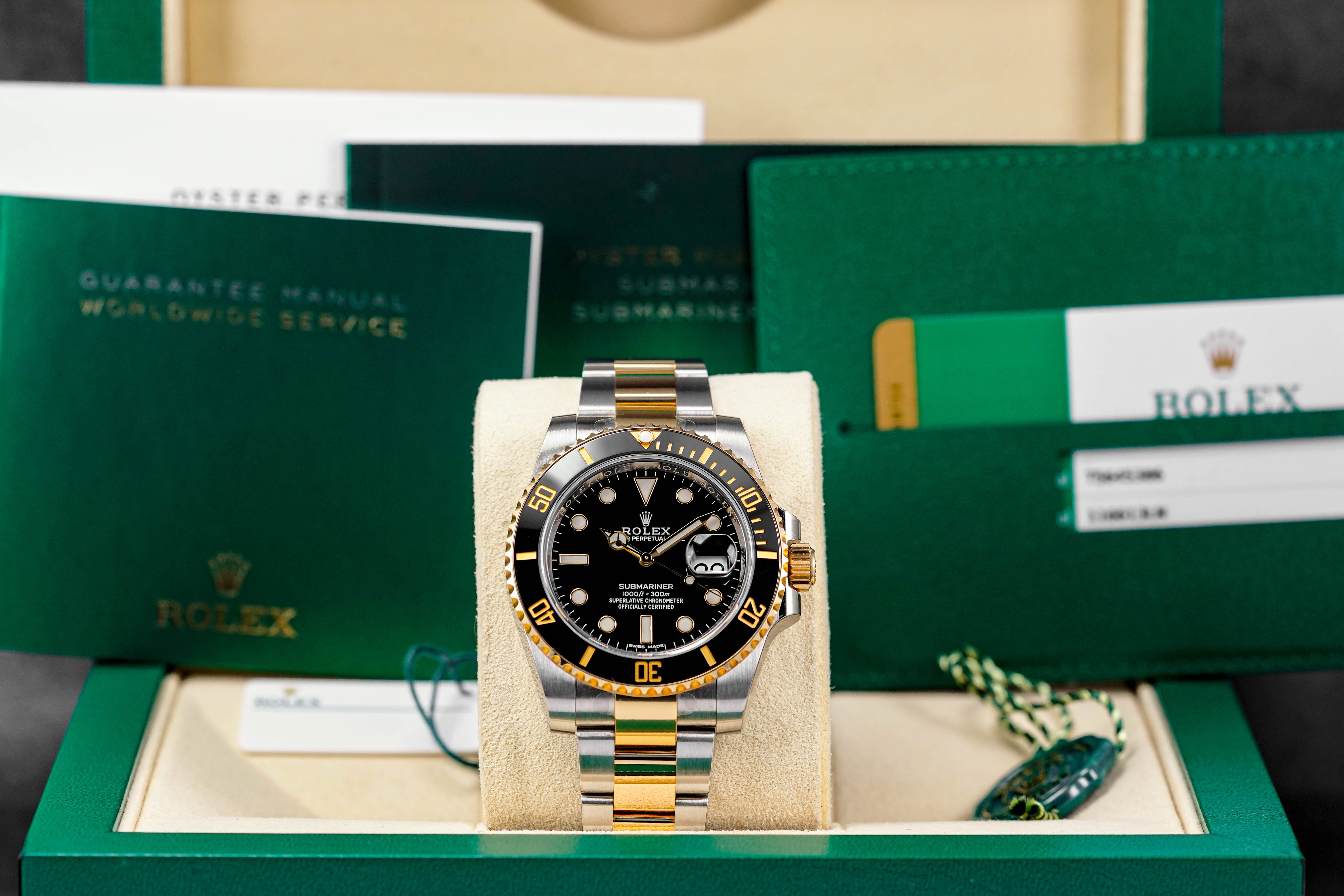 Submariner Date Twotone Black Indonesia