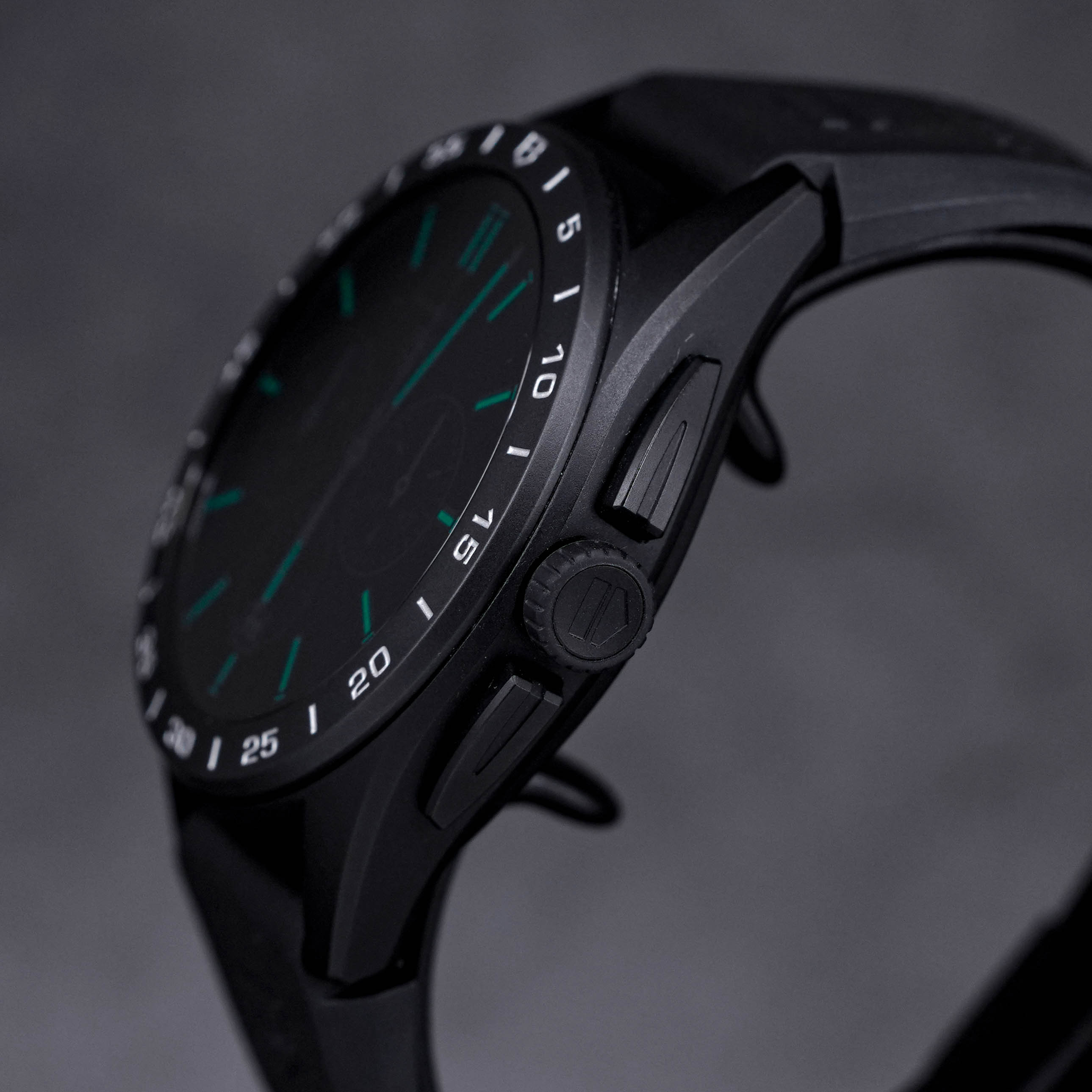 CONNECTED 45MM TITANIUM CALIBRE E4 SPORT EDITION (2023)