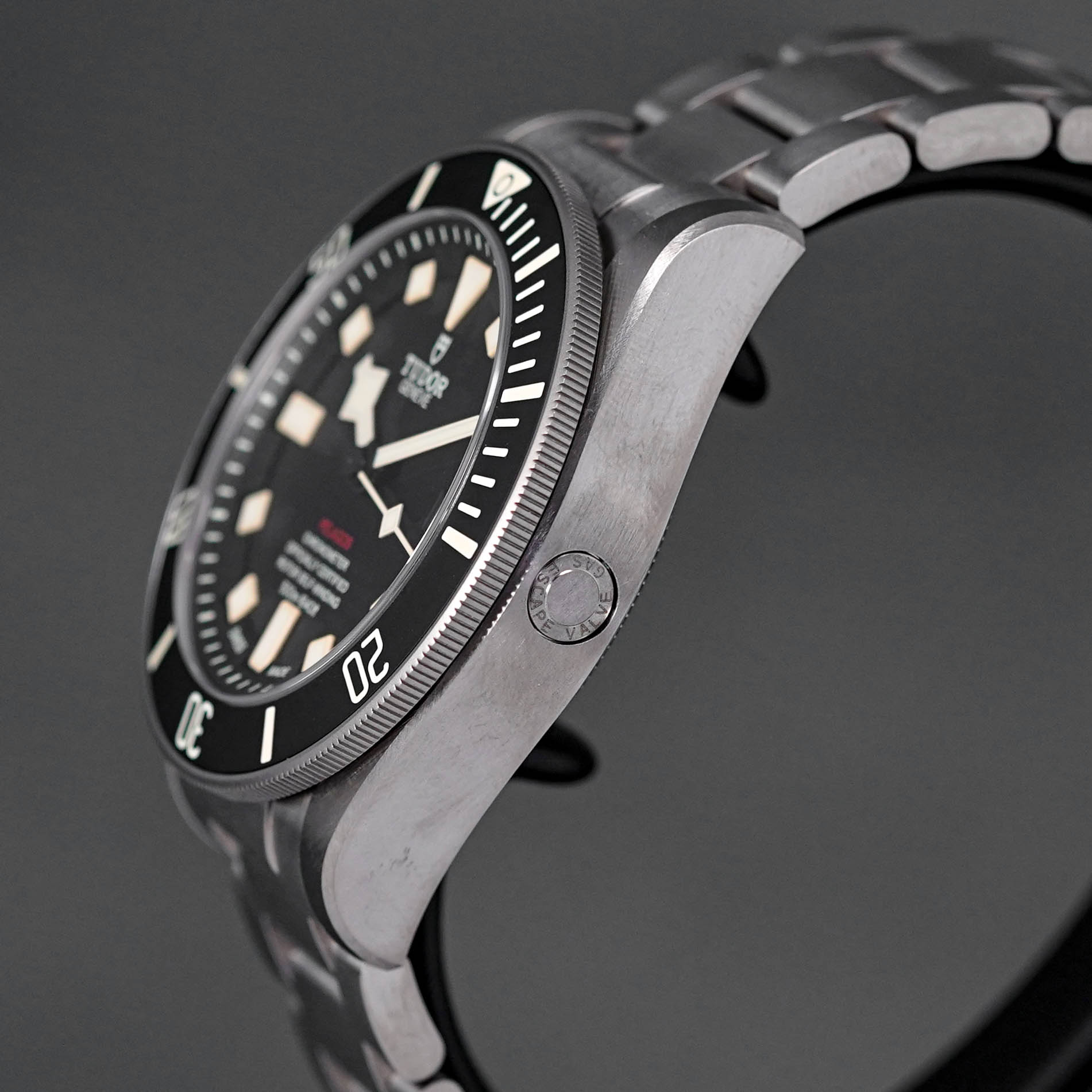 PELAGOS BLACK TITANIUM LEFT HANDED (2019)