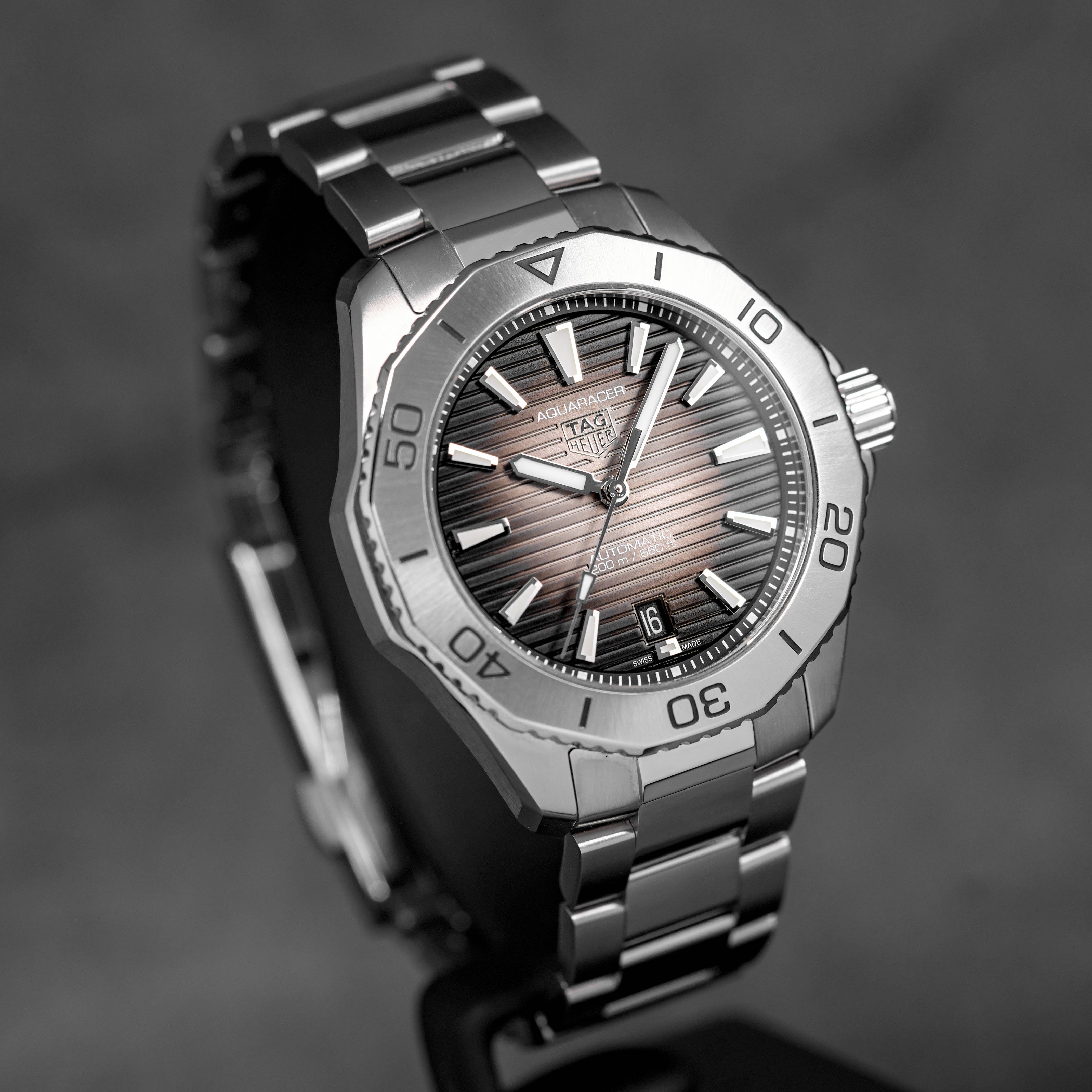 Harga Tag Heuer Aquaracer 200 Date Black
