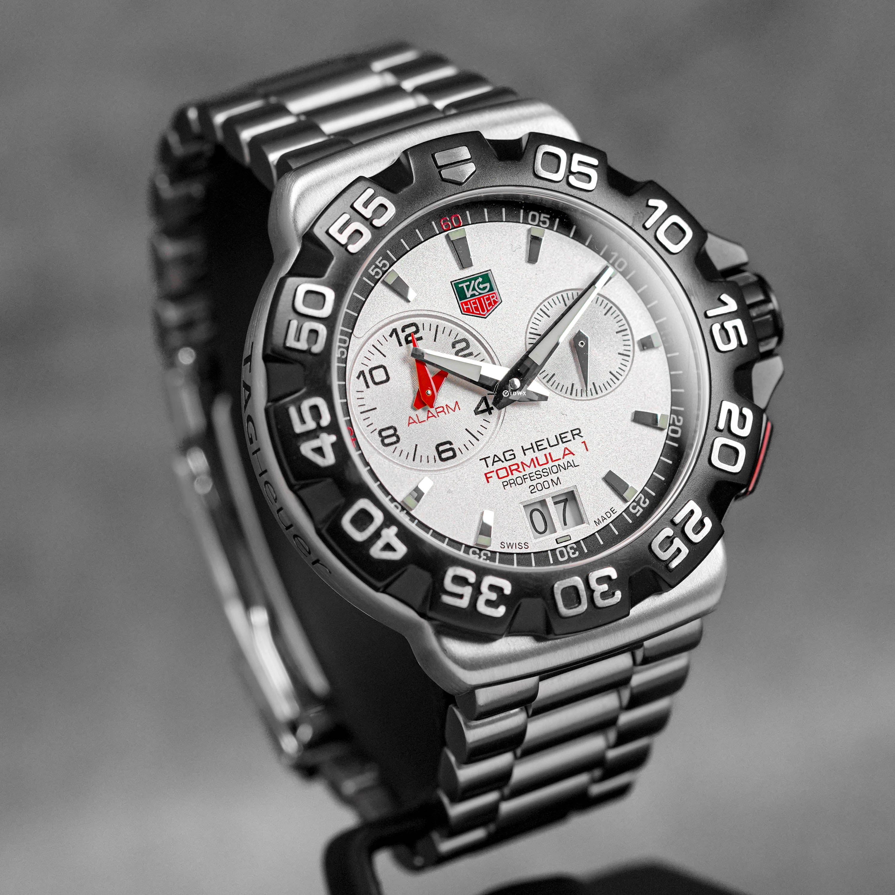 Harga Tag Heuer Formula 1 Alarm White