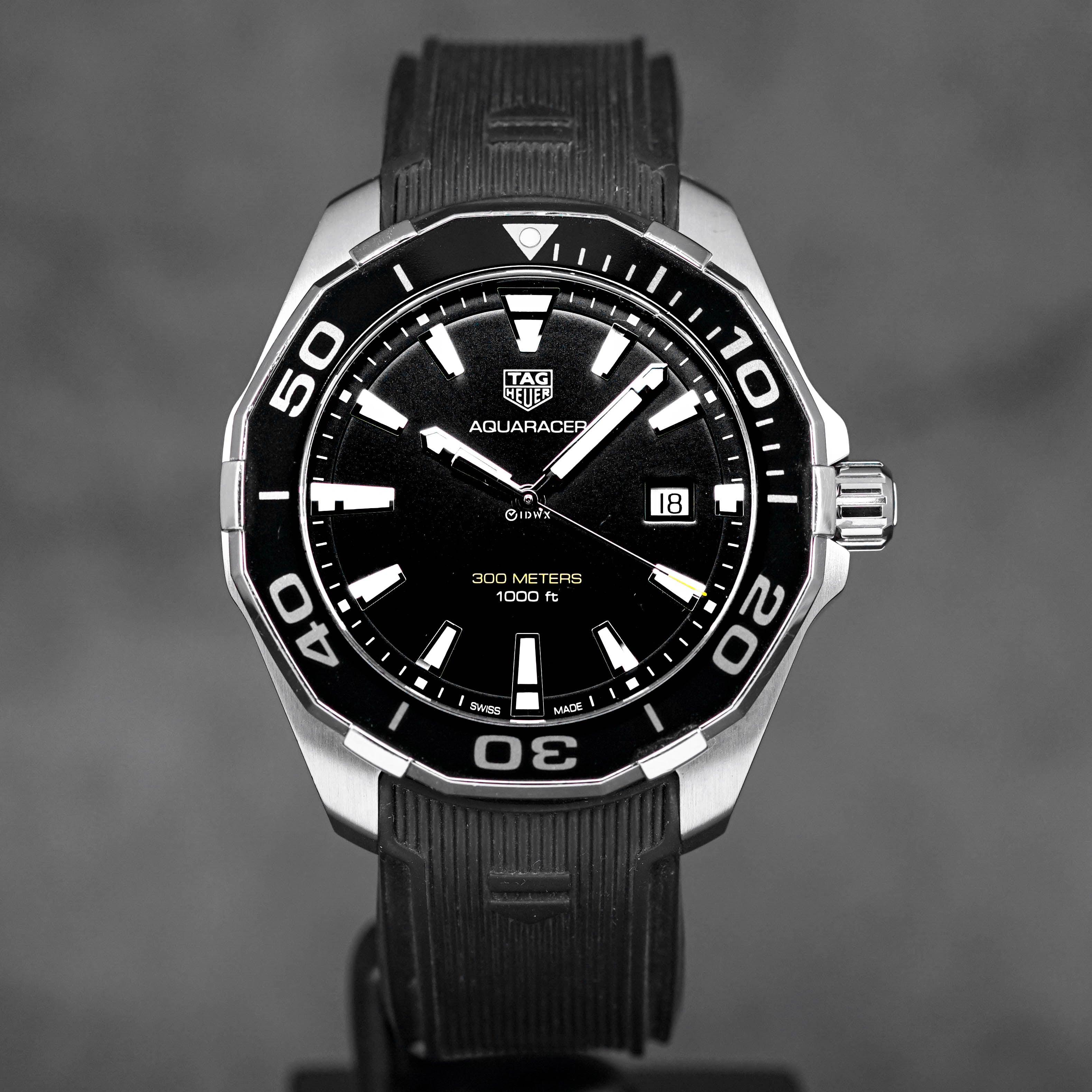 AQUARACER 300M BLACK RUBBER STRAP QUARTZ (2020)