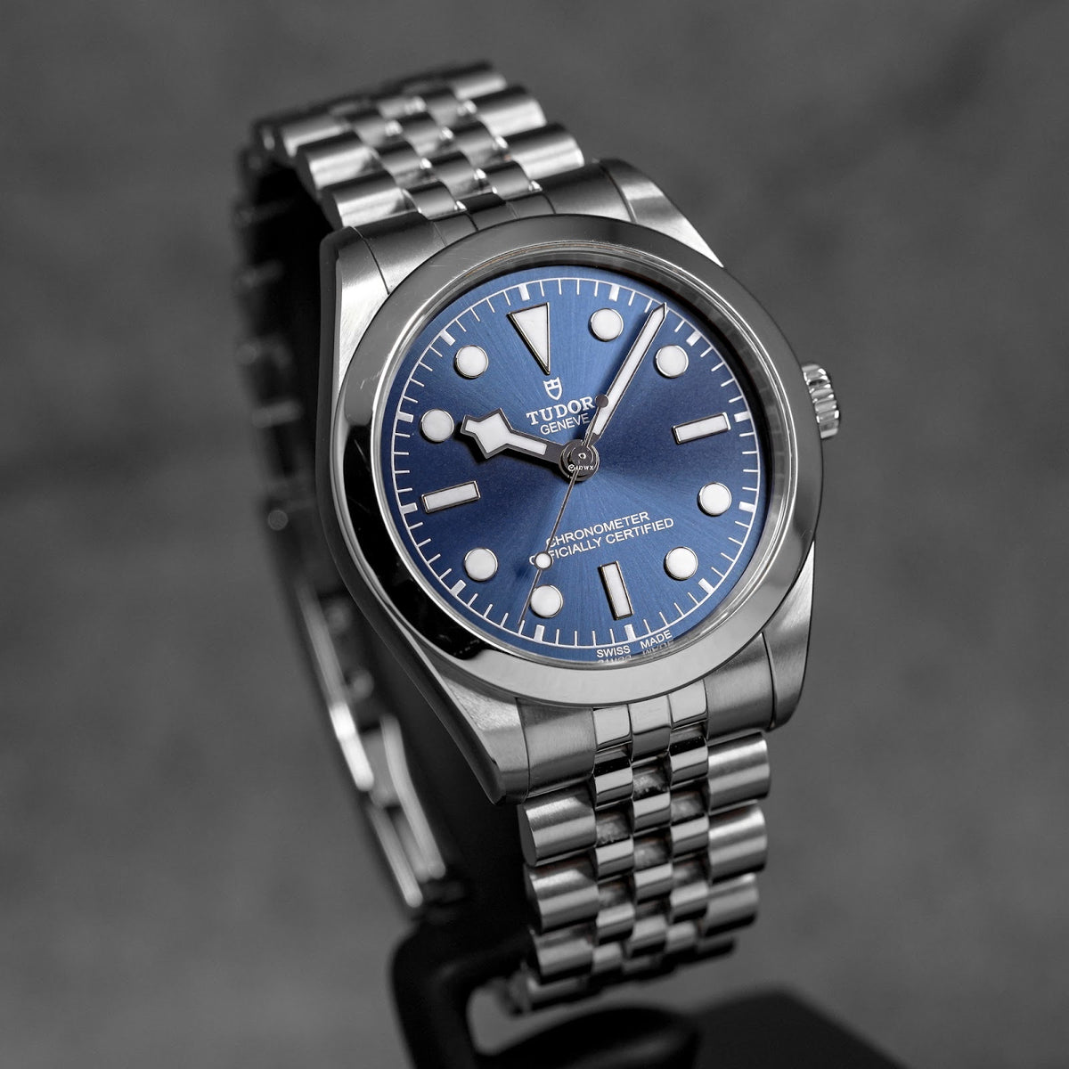 Tudor Black Bay