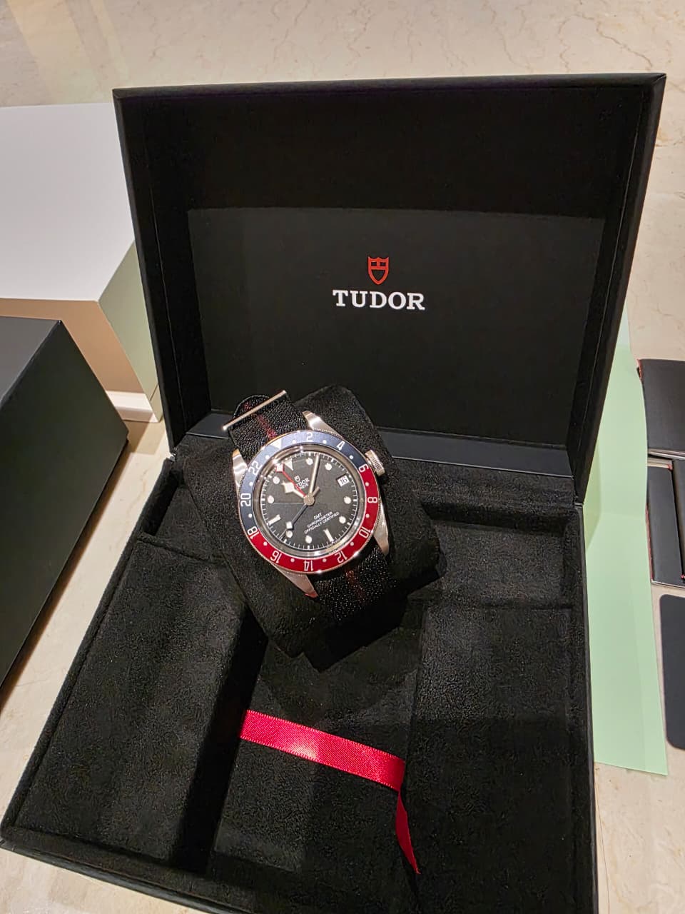 BLACK BAY 41 GMT 'PEPSI' BLACK DIAL (2025)