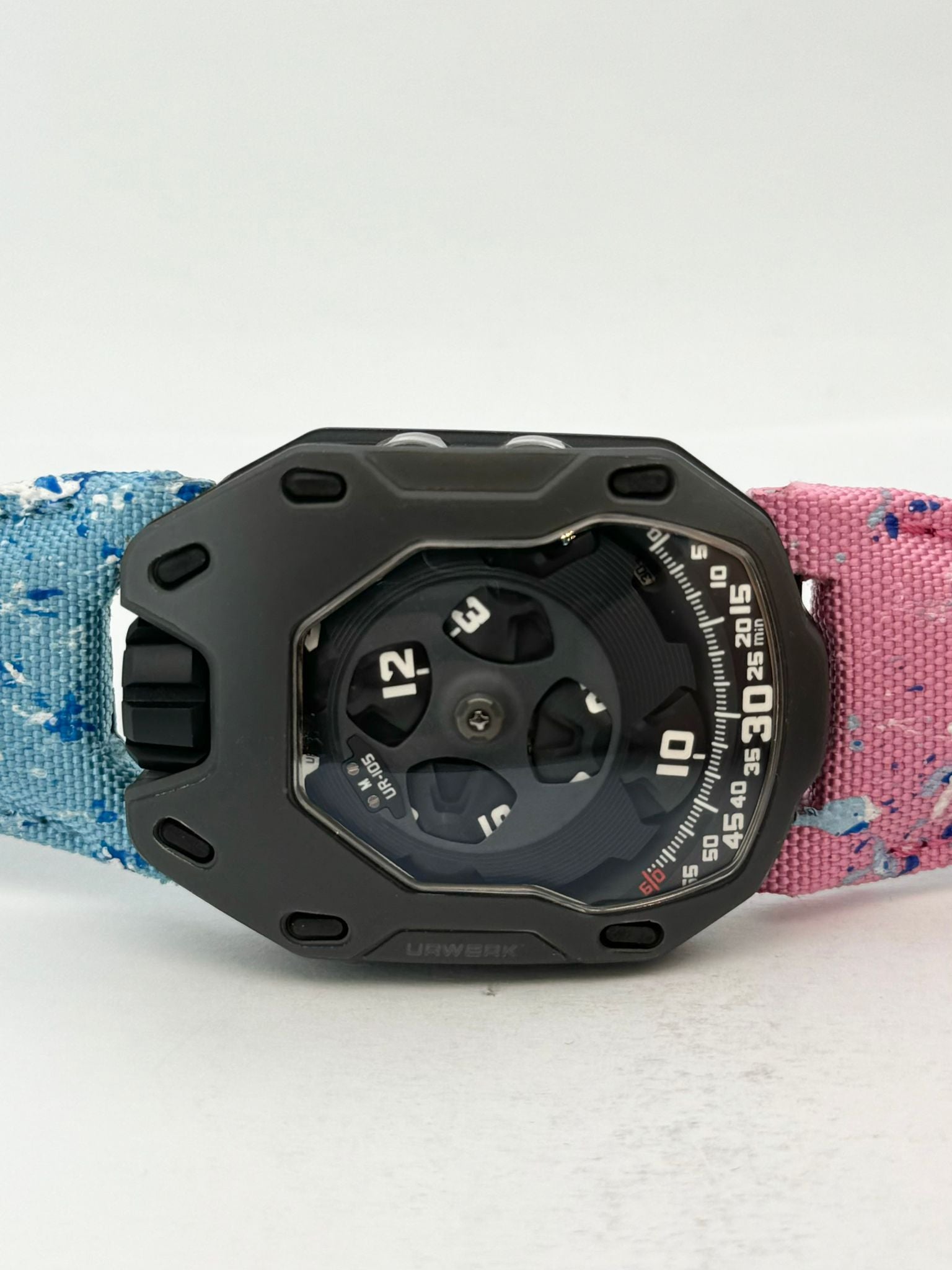 UR-105 TITANIUM KNIGHT ALL BLACK LIMITED EDITION (2014)