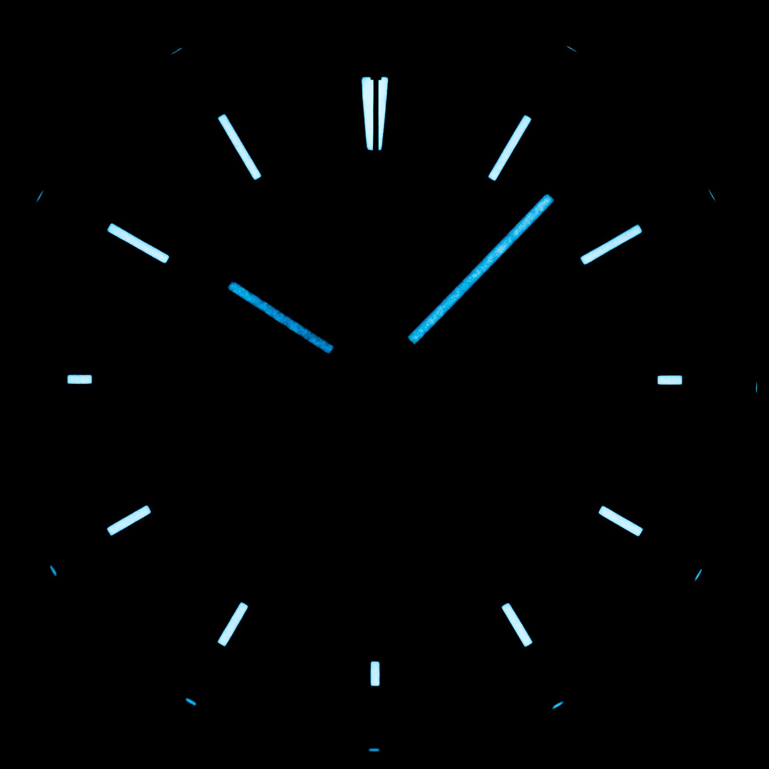 OVERSEAS CHRONOGRAPH BLUE DIAL (2021)