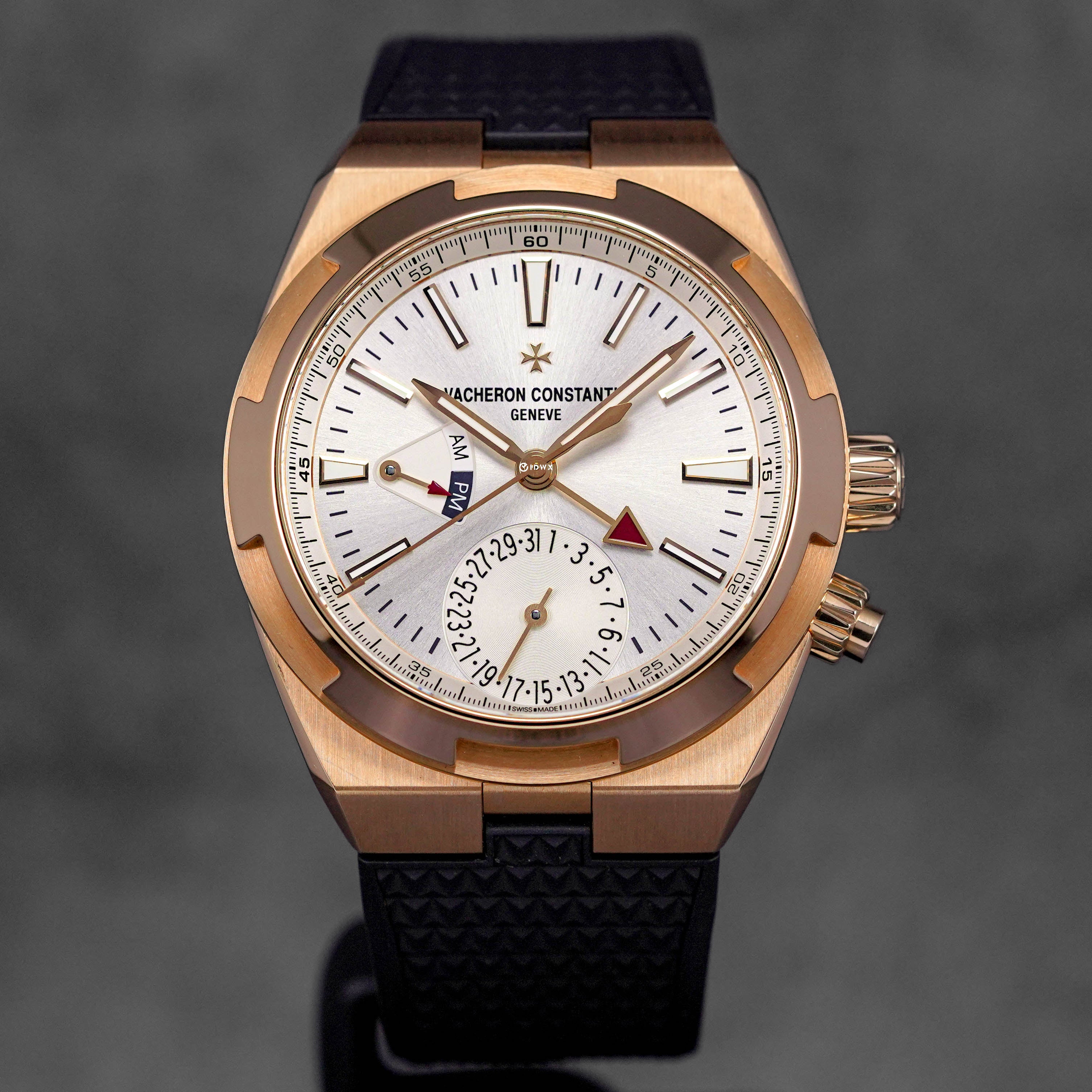 OVERSEAS DUALTIME ROSEGOLD SILVER DIAL (2018)