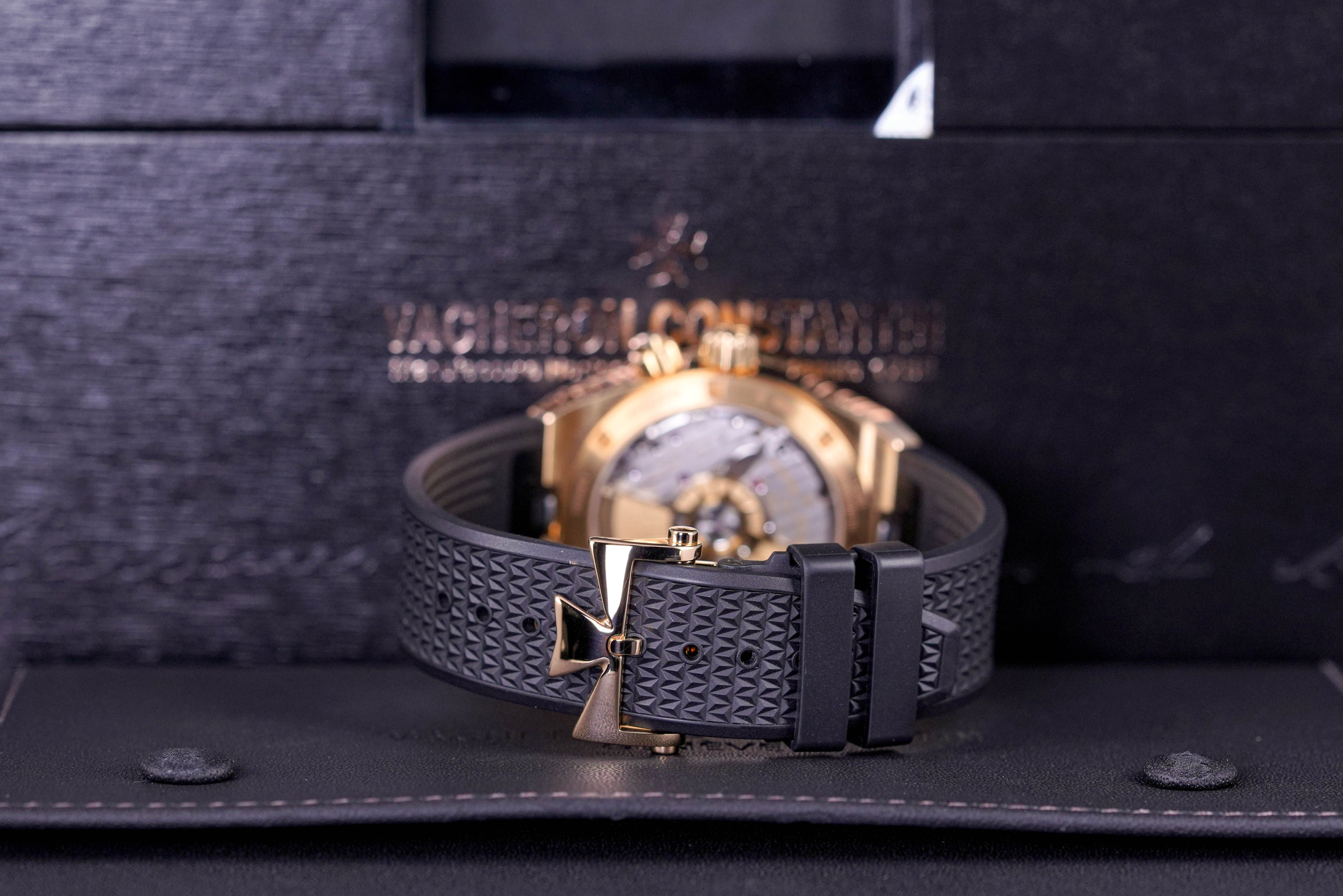 OVERSEAS DUALTIME ROSEGOLD SILVER DIAL (2018)