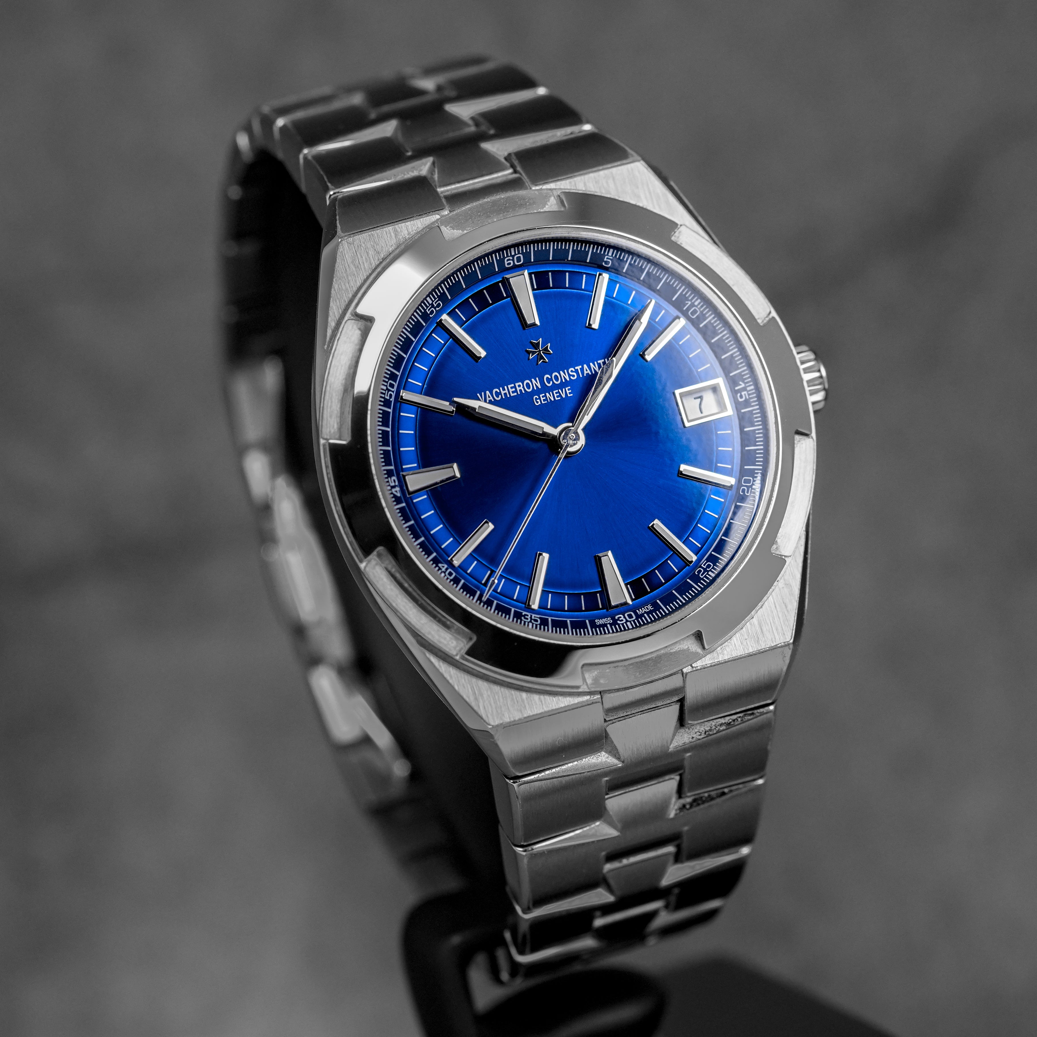 Harga Vacheron Constantin Overseas Blue