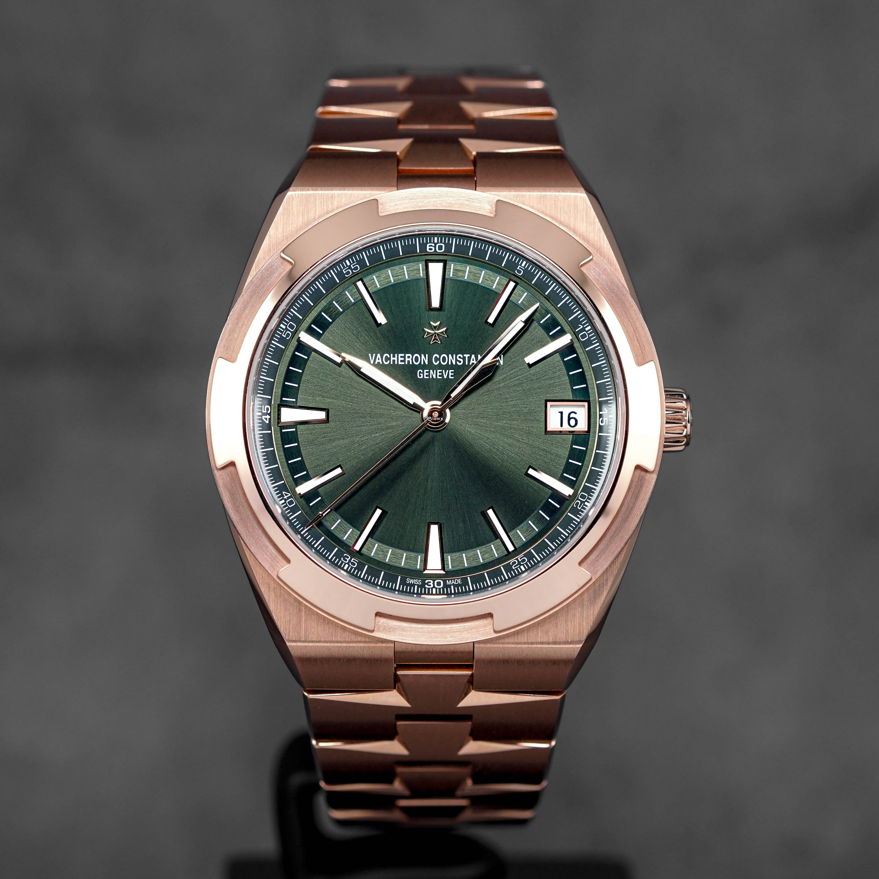 Harga Vacheron Constantin Overseas Rosegold Green