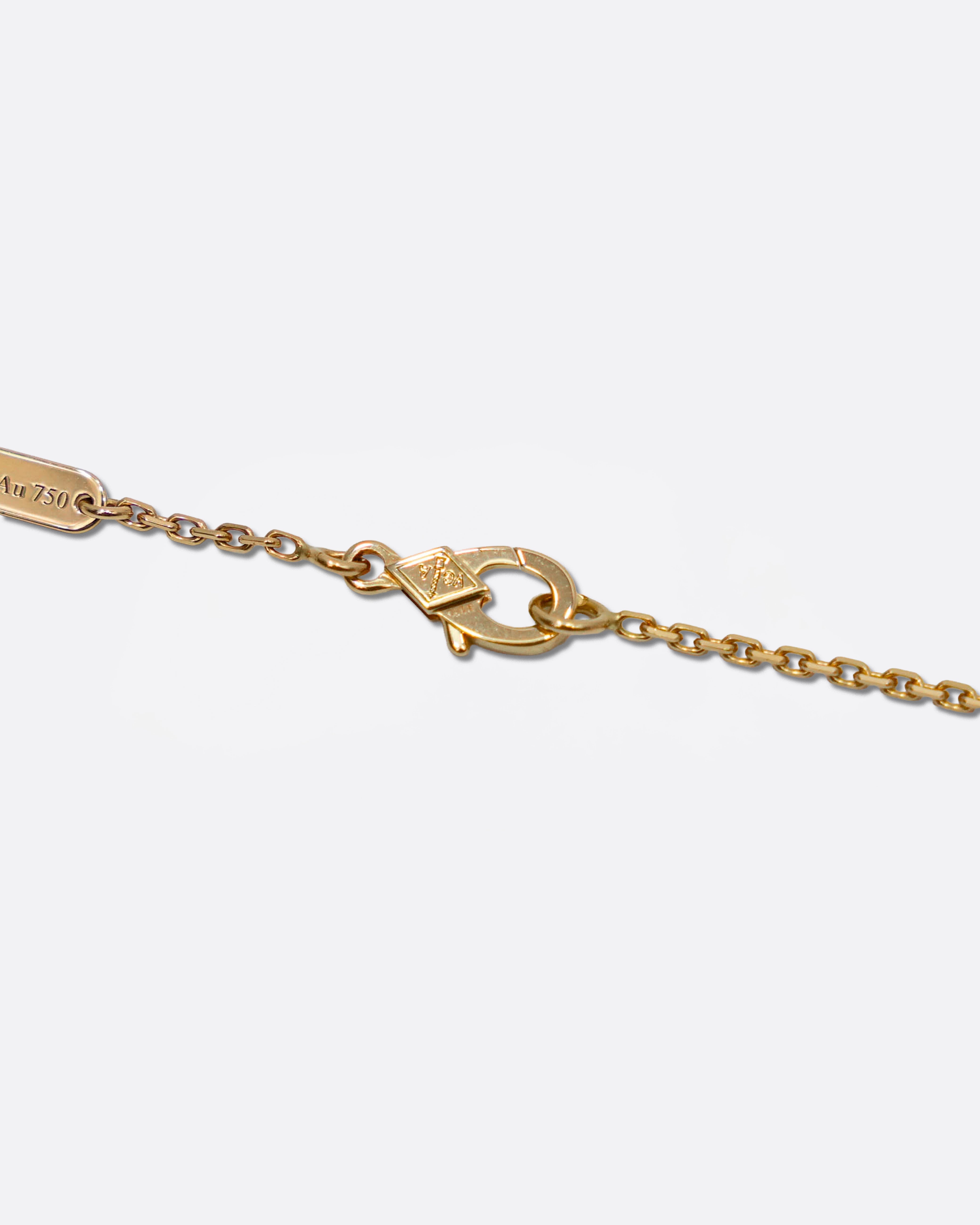 VINTAGE ALHAMBRA MOTHER OF PEARL NECKLACE (2020)