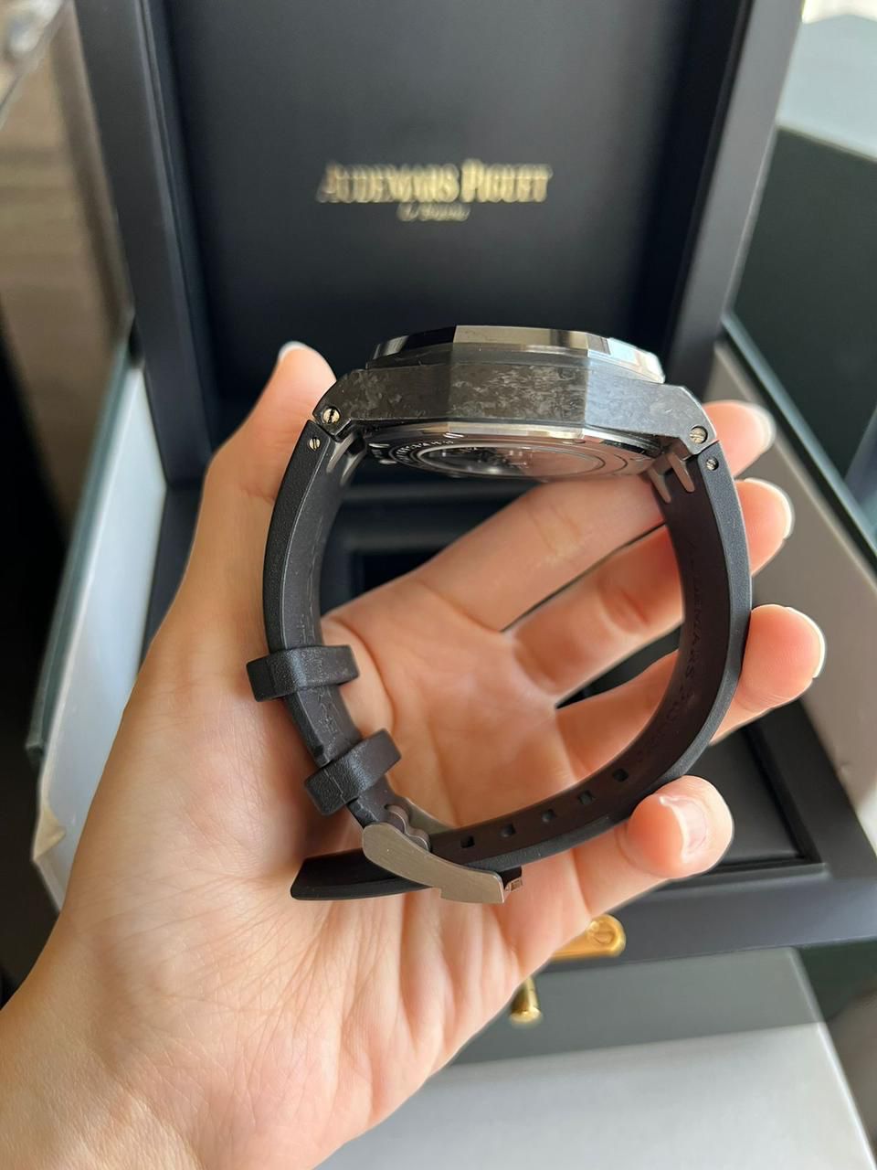 ROYAL OAK OFFSHORE CHRONOGRAPH 44MM NOVELTY CARBON H SERIES (2012)