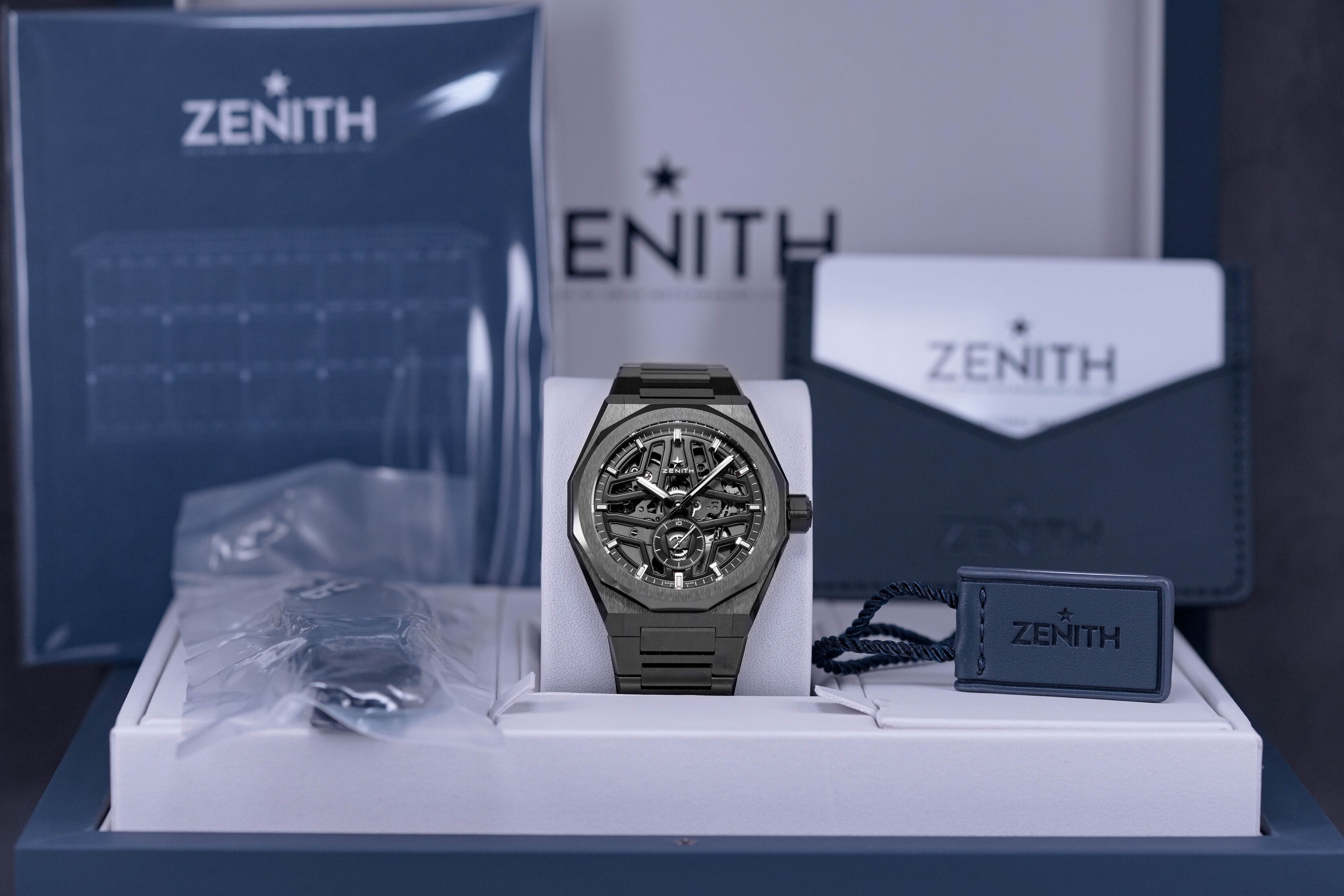 DEFY SKYLINE 41MM SKELETON BLACK CERAMIC 1/10 SECONDS (2023)