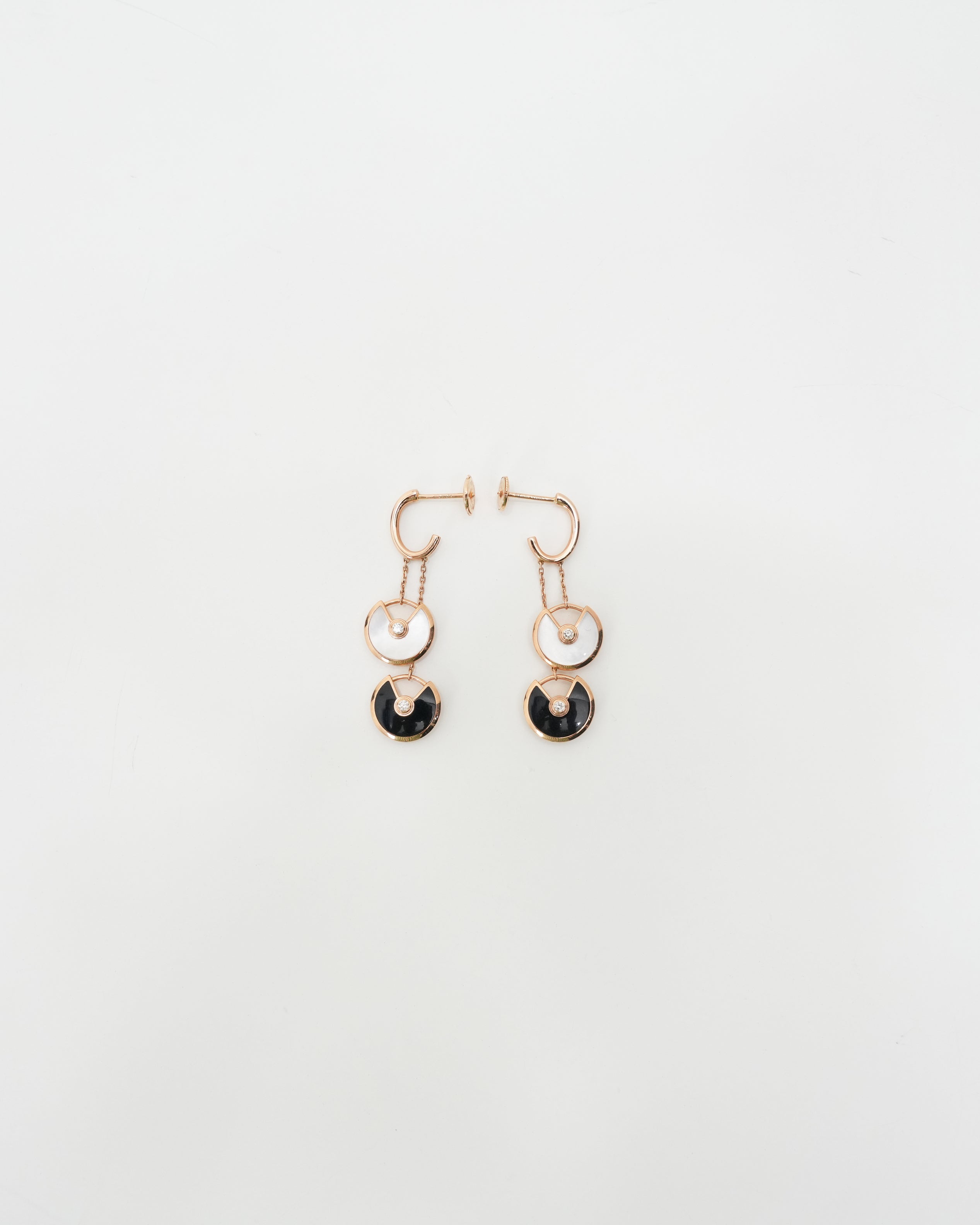 AMULETTE BLACK X WHITE EARRINGS 18K ROSEGOLD