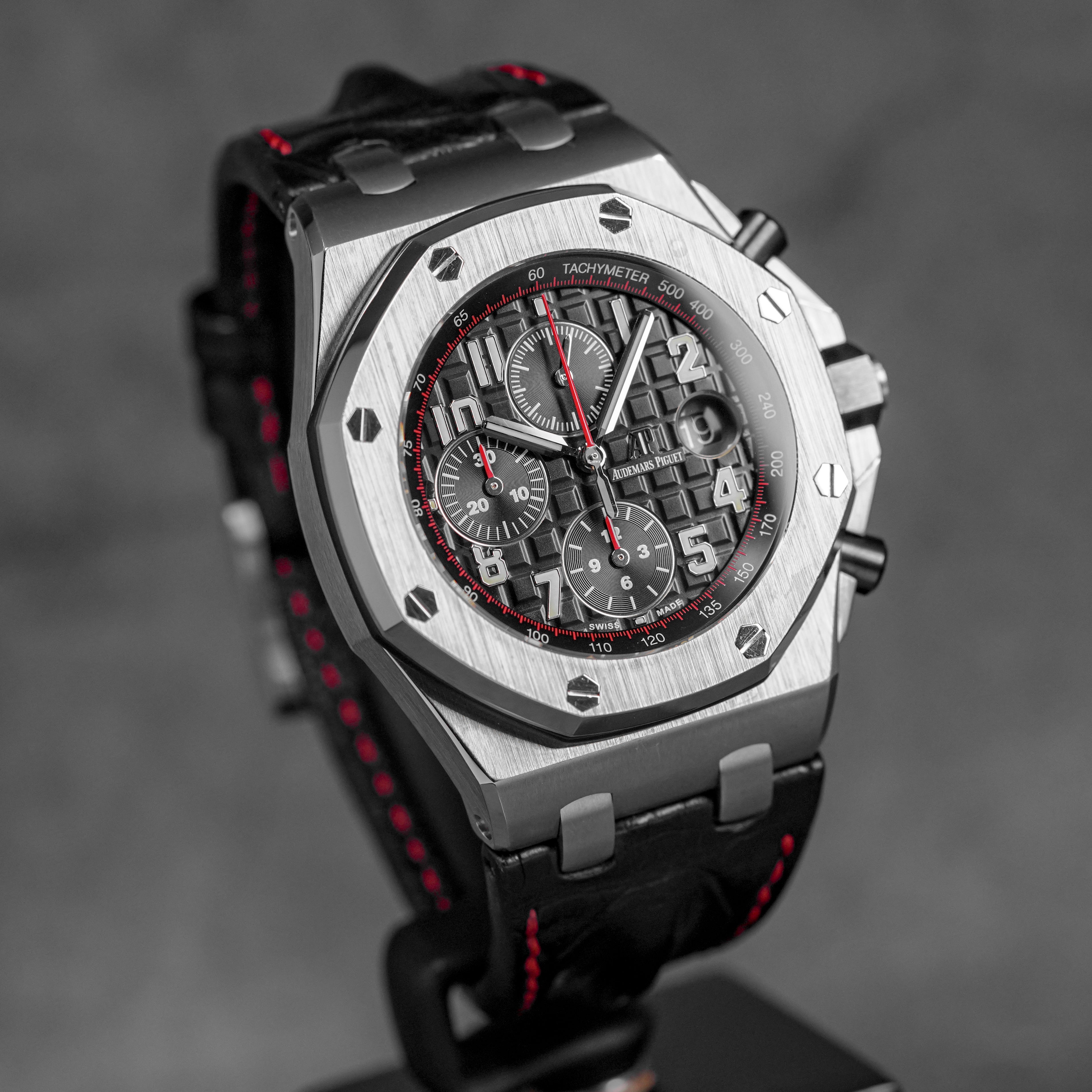 ROYAL OAK OFFSORE CHRONOGRAPH 42MM 'BLACK RED' (2016)