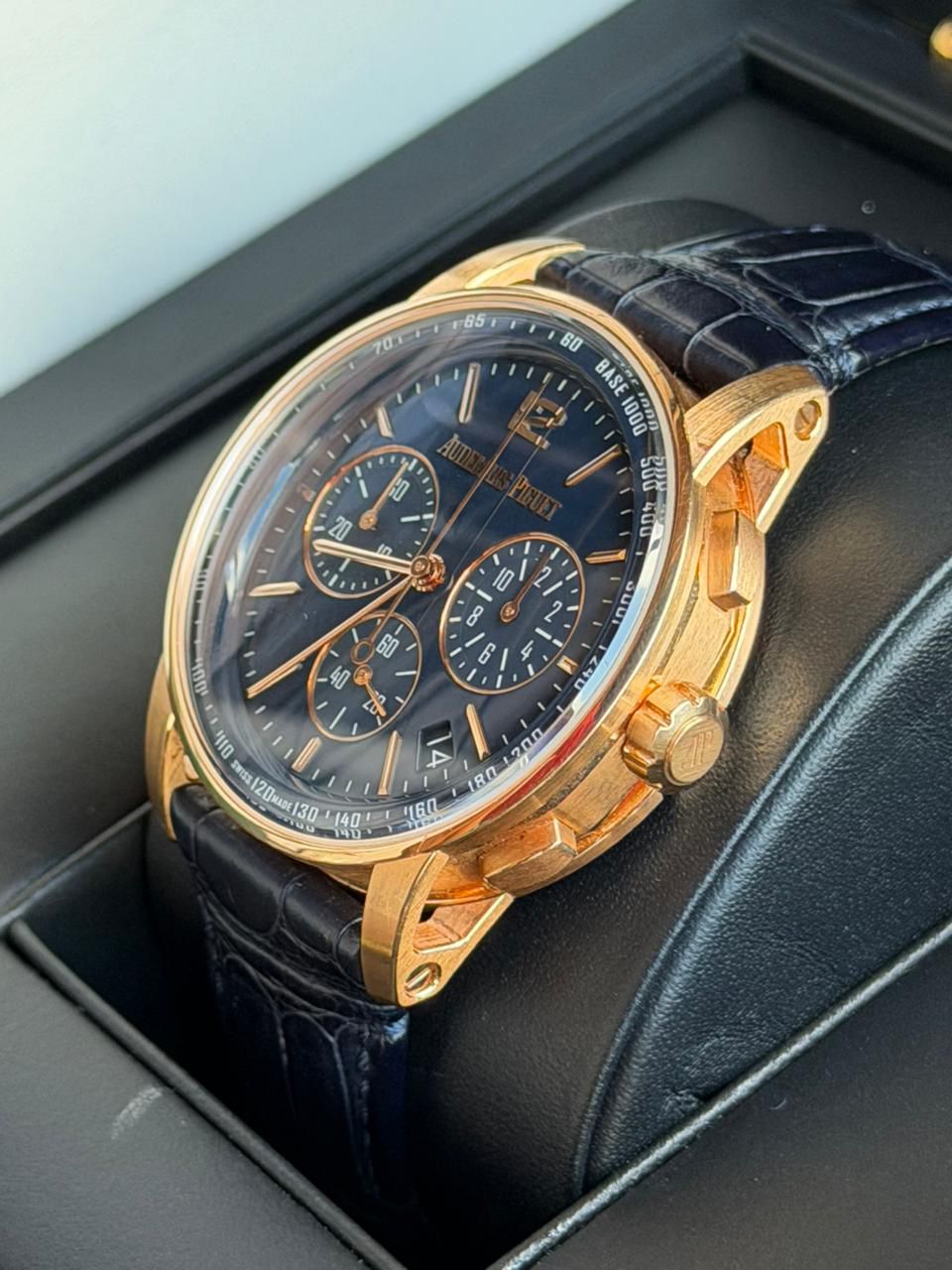 CODE 11.59 CHRONOGRAPH ROSEGOLD BLUE DIAL (2021)