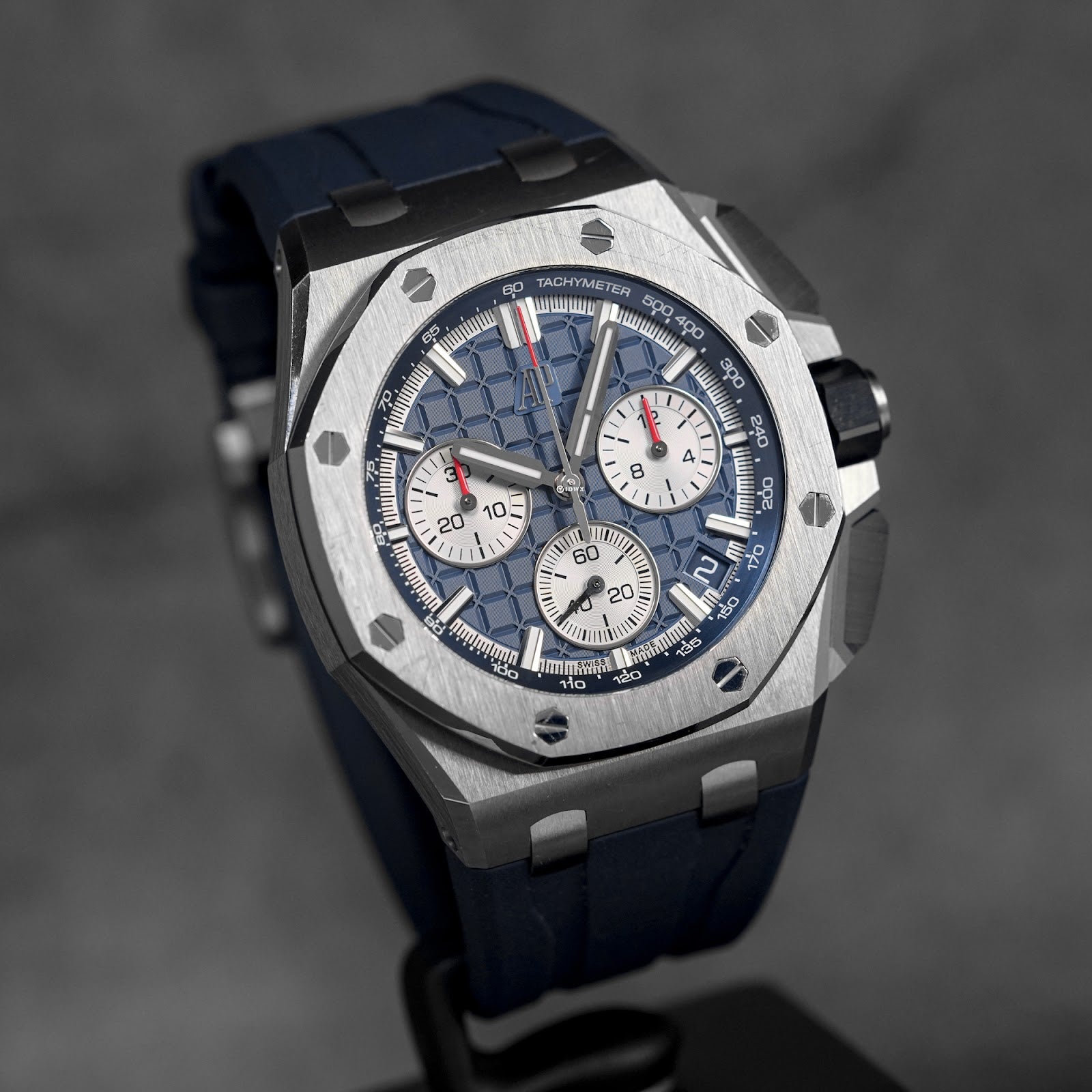 ROYAL OAK OFFSHORE CHRONOGRAPH 43MM TITANIUM BLUE DIAL (2022)