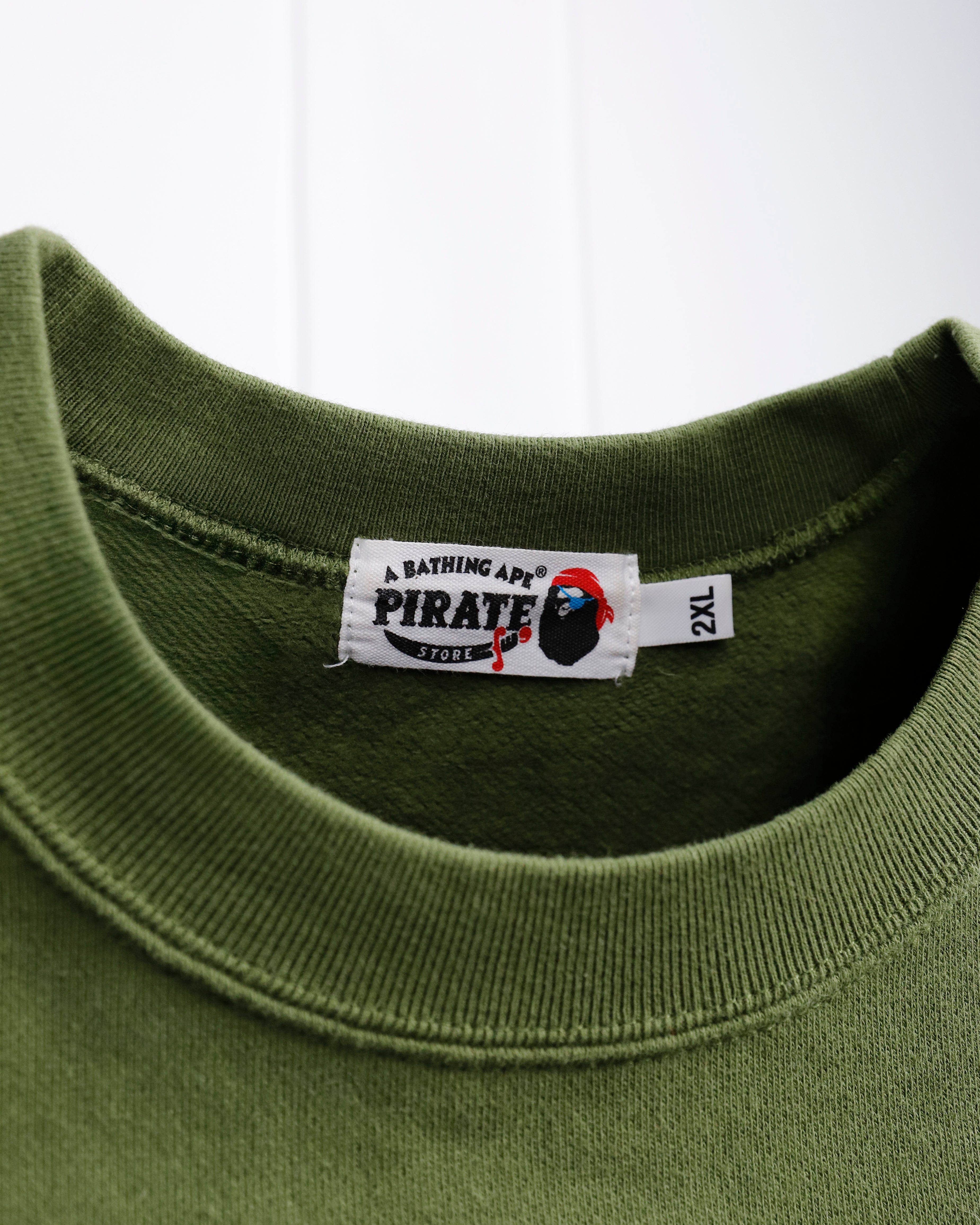 CAPTAIN APE PIRATE SWEATSHIRT OLIVE GREEN SIZE 2XL