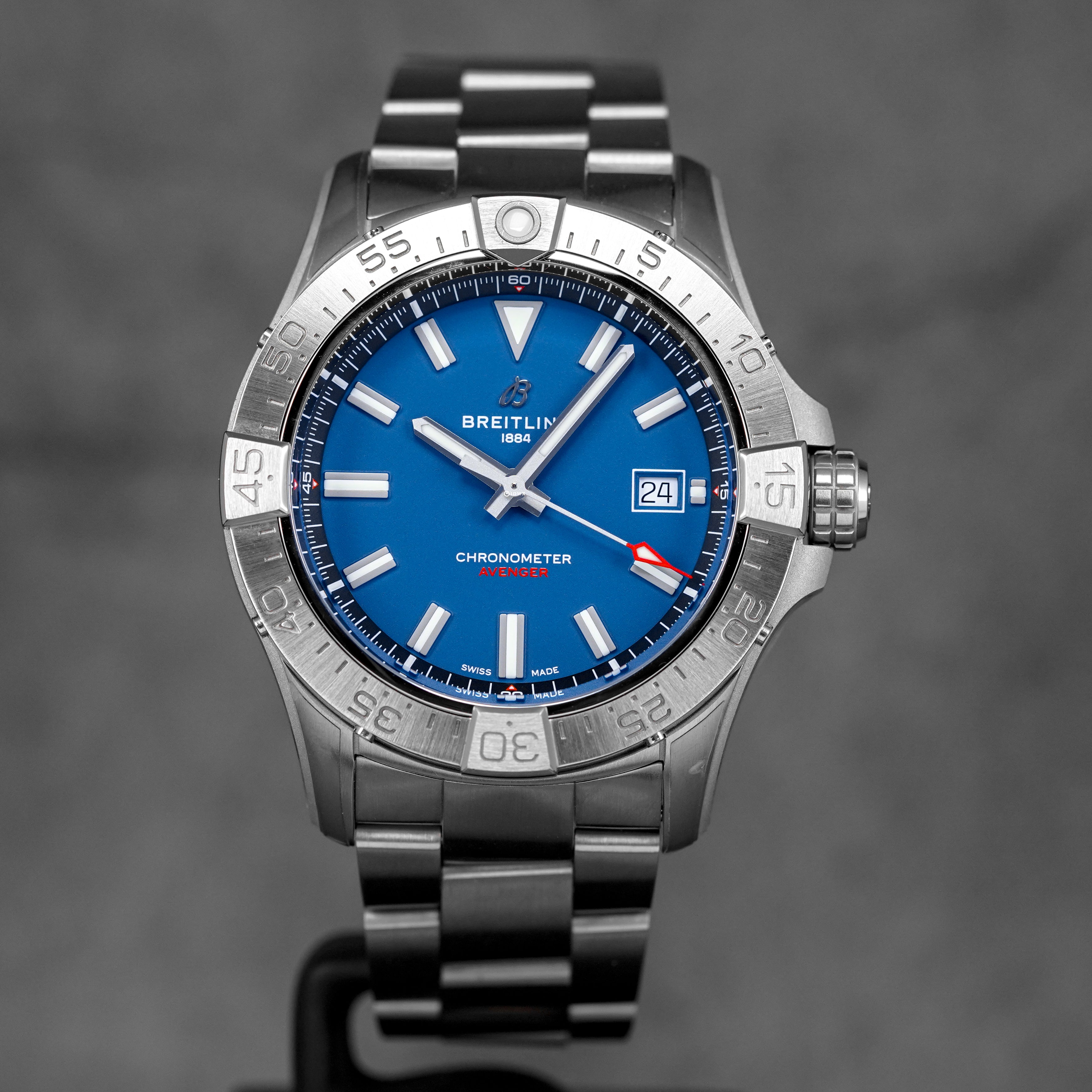 harga breitling avenger 42 blue