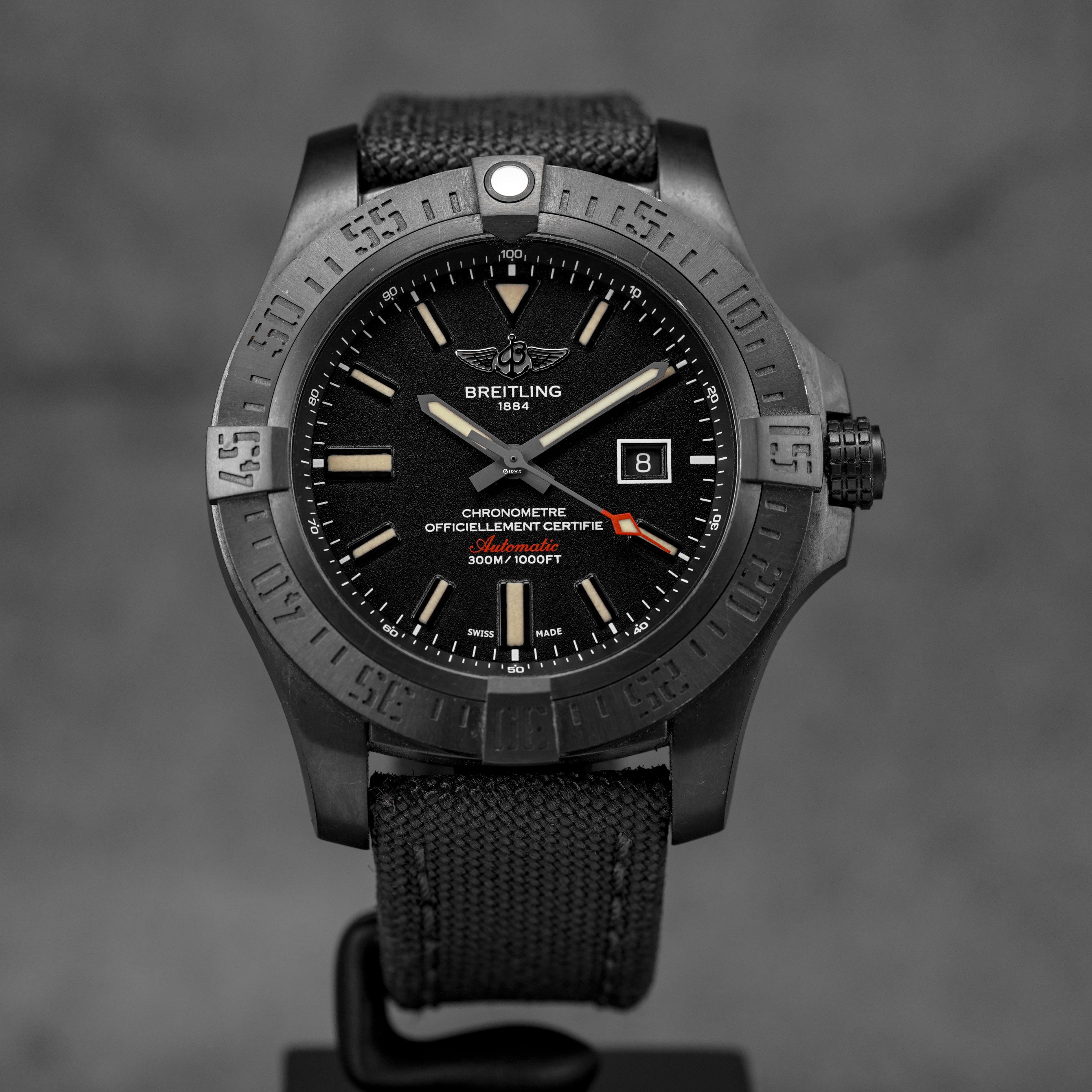 harga breitling avenger blackbird 48 dlc coated