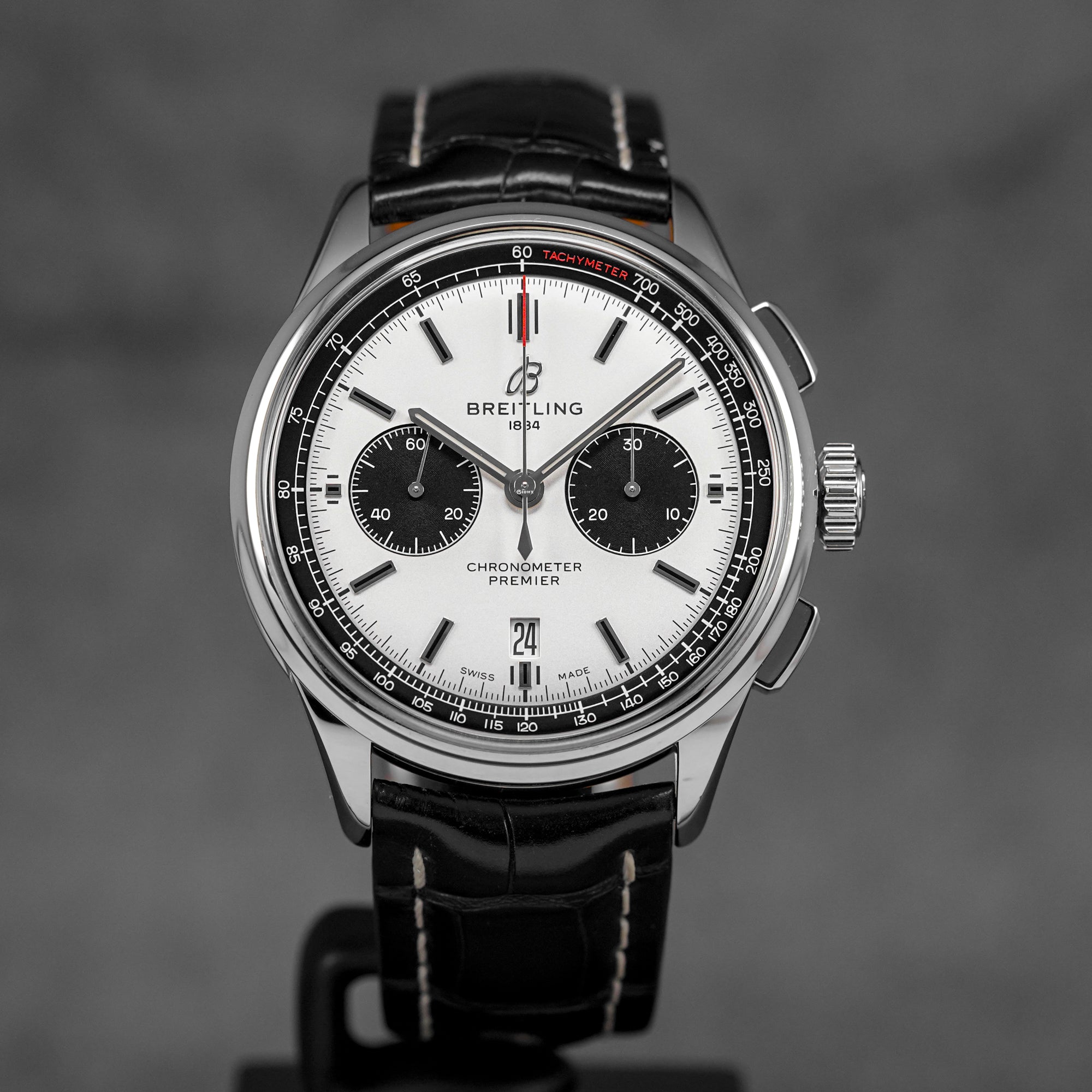 harga breitling premier b01 chrono panda